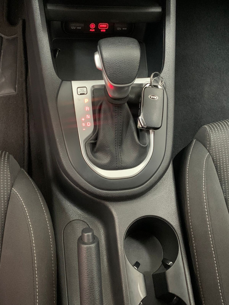KIA Forte 4 pts. LX, 2.0l, AT, a/c., sin botón encend., f. niebla, Ra-16 (línea anterior) 2021