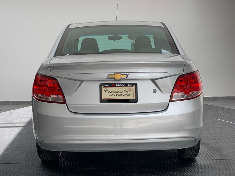 Chevrolet Aveo 4 pts. LS, TM5, a/ac., R-14 (línea nueva) 2018