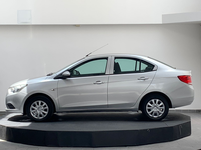 Chevrolet Aveo 4 pts. LS, TM5, a/ac., R-14 (línea nueva) 2018