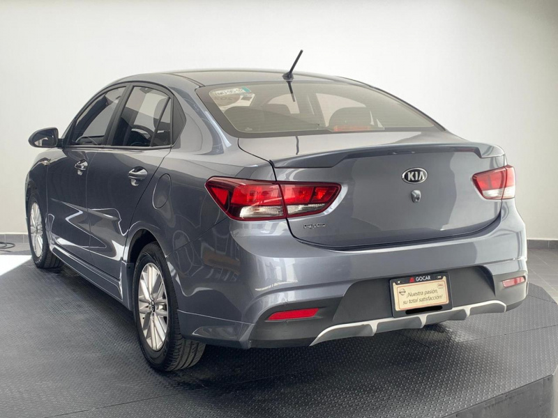 KIA Rio 4 pts. LX, TA, A/ac., VE, RA-15 2020
