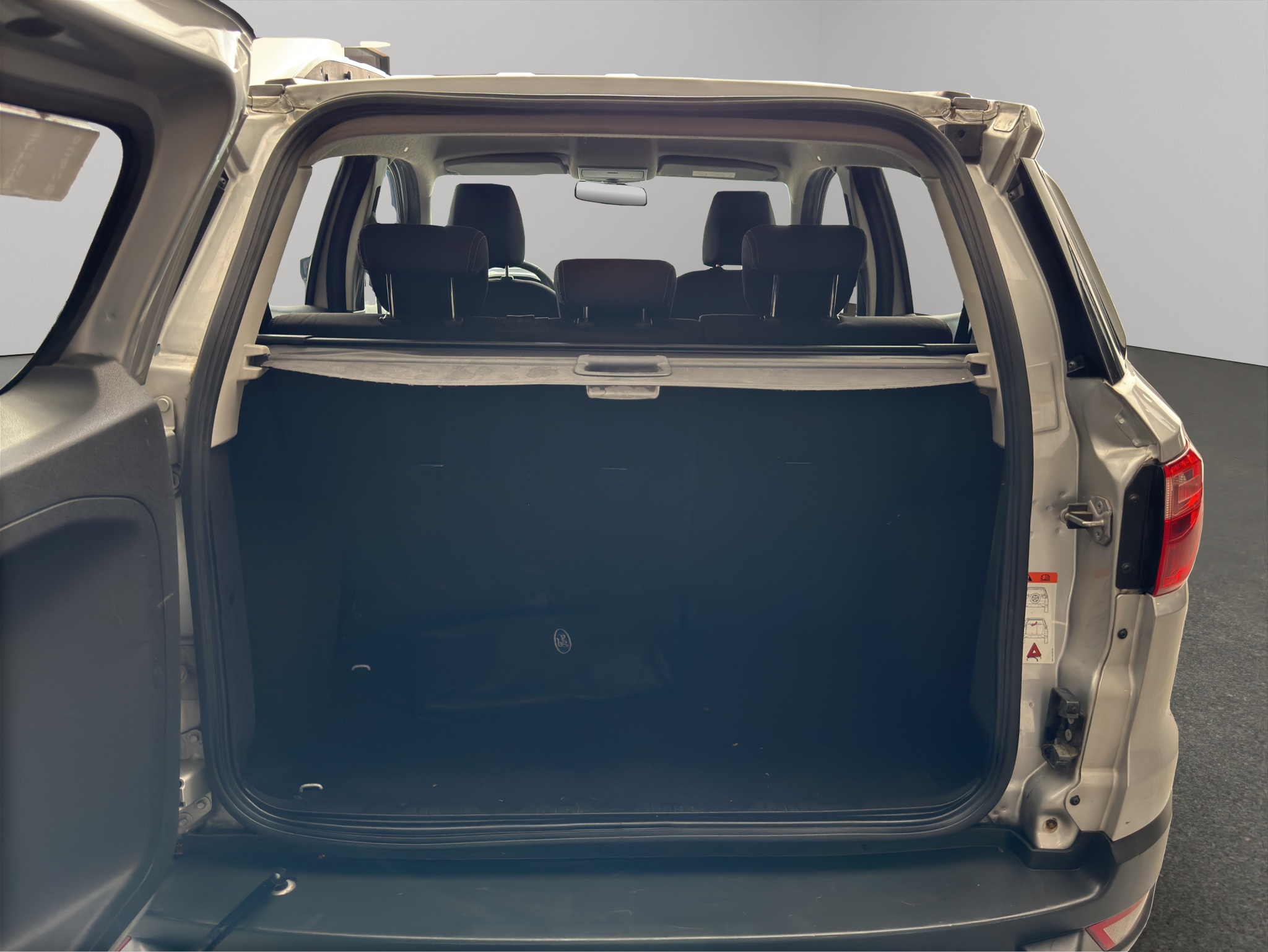 Ford EcoSport  5 pts. Trend, TM5, a/ac., RA-16 2016