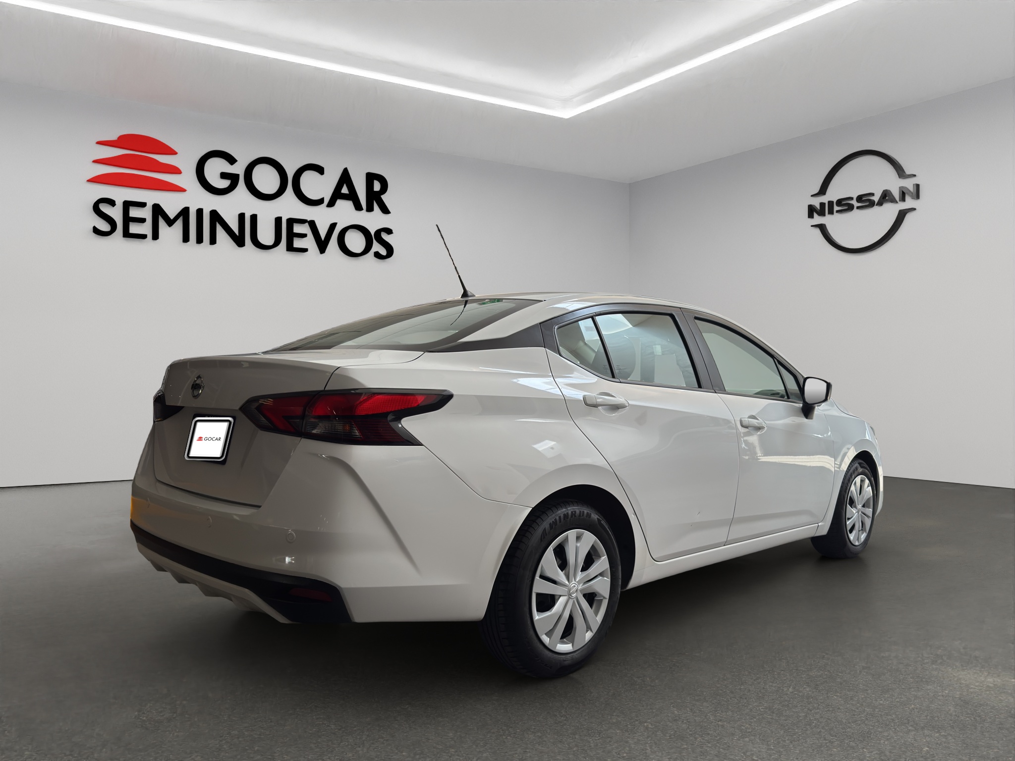 Nissan Versa 4 pts. Sense, CVT, a/ac., VE, R-15 (línea anterior) 2022