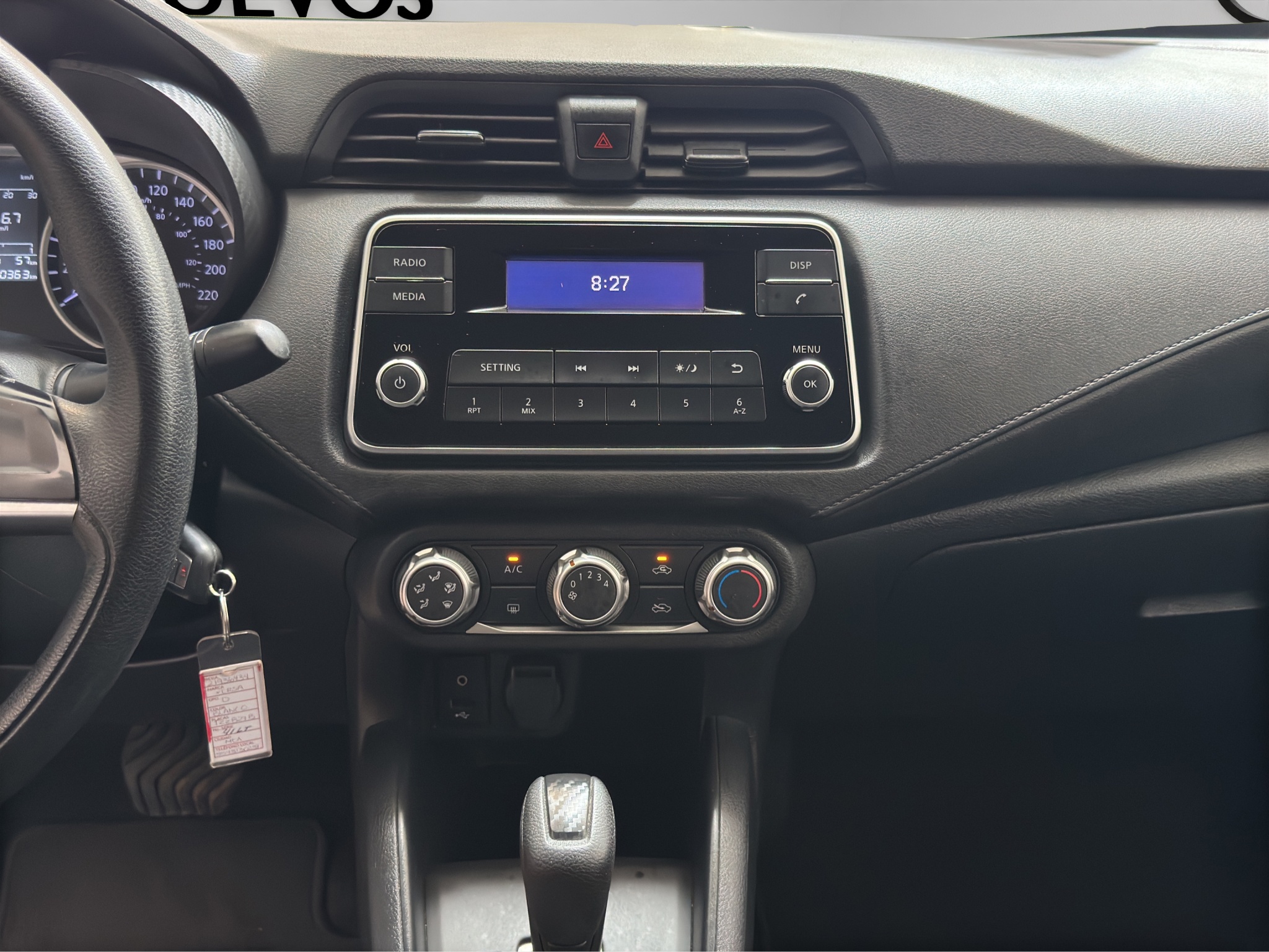 Nissan Versa 4 pts. Sense, CVT, a/ac., VE, R-15 (línea anterior) 2022