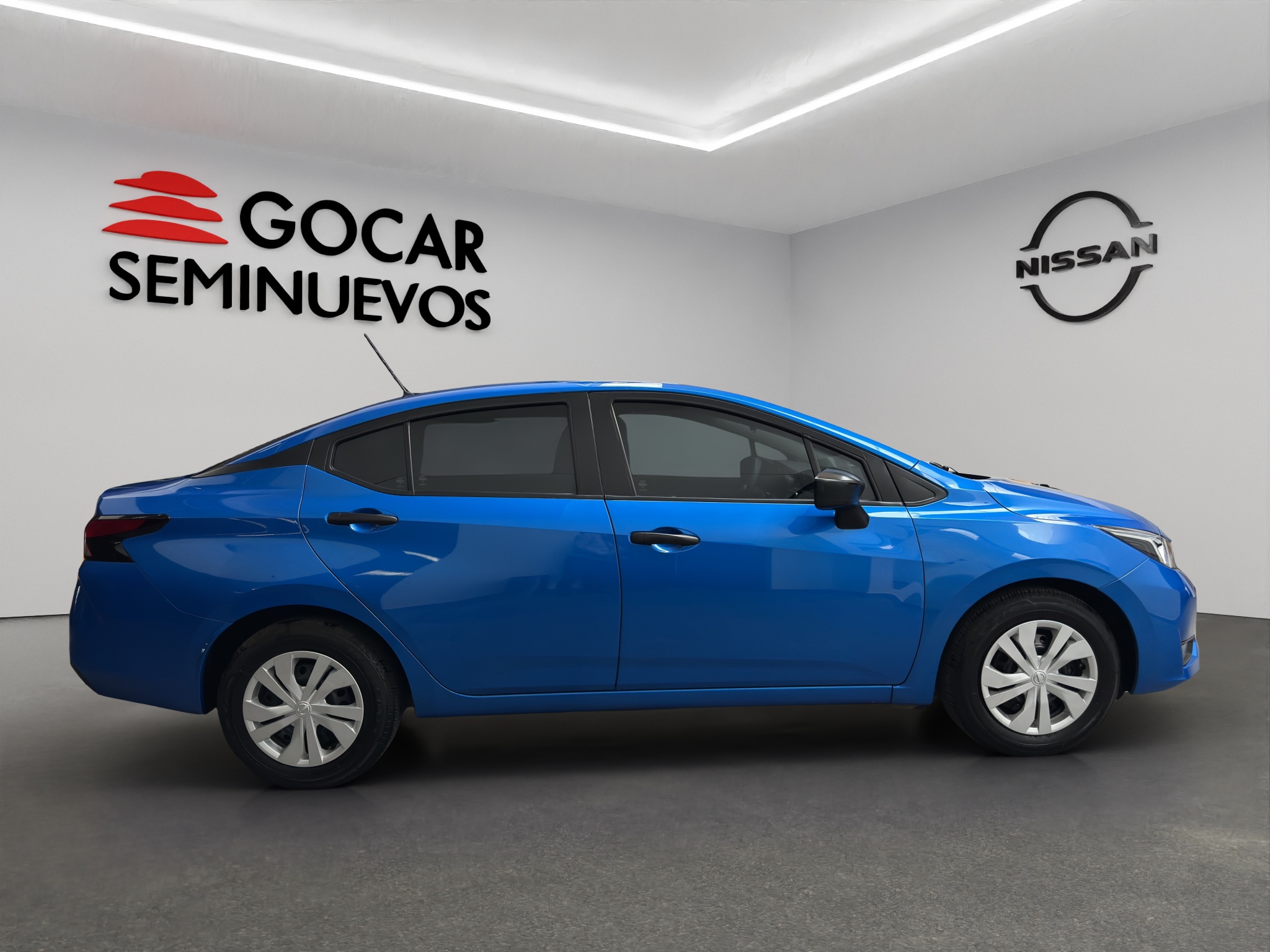 Nissan Versa 4 pts. Sense, TM5, a/ac., R-15 (cambio de línea) 2023