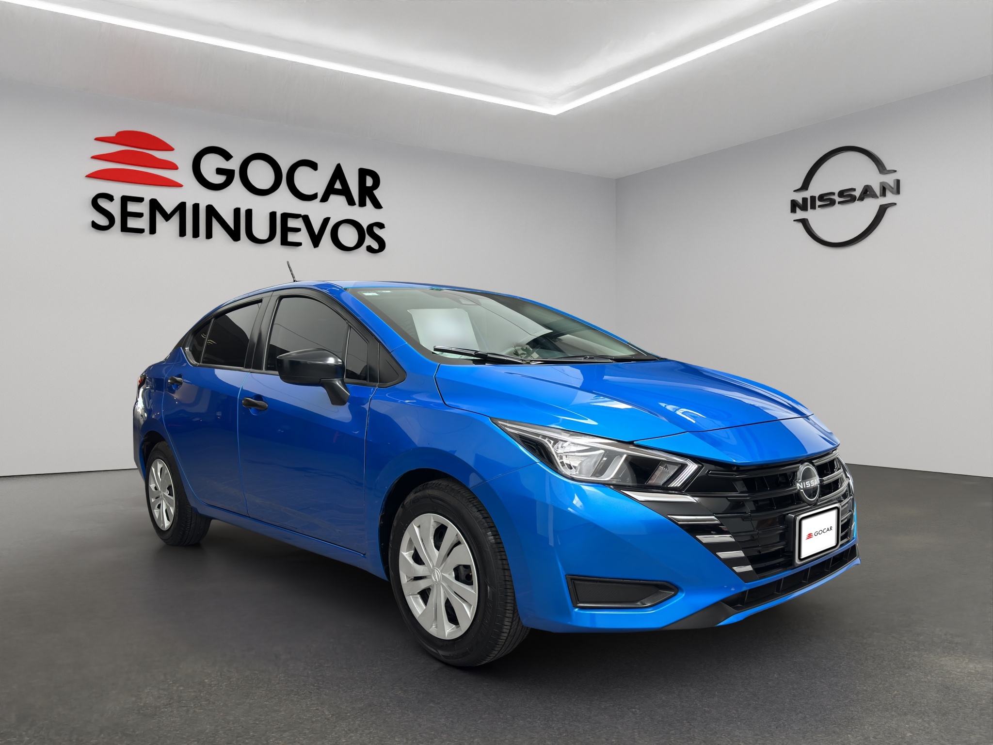 Nissan Versa 4 pts. Sense, TM5, a/ac., R-15 (cambio de línea) 2023