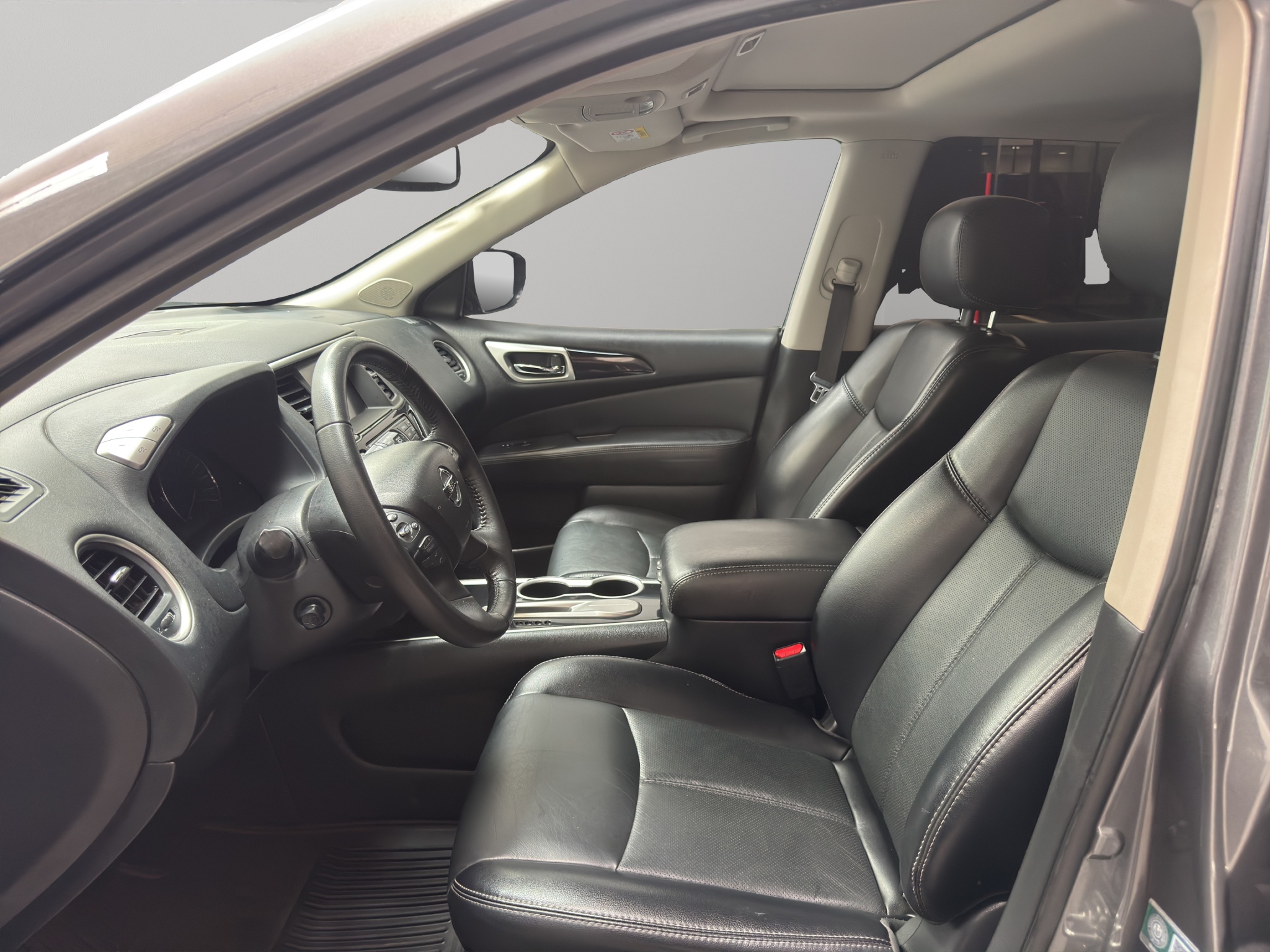 Nissan Pathfinder  5 pts. Advance, TA, piel, QCP, GPS, s. Bose, RA-18 2020