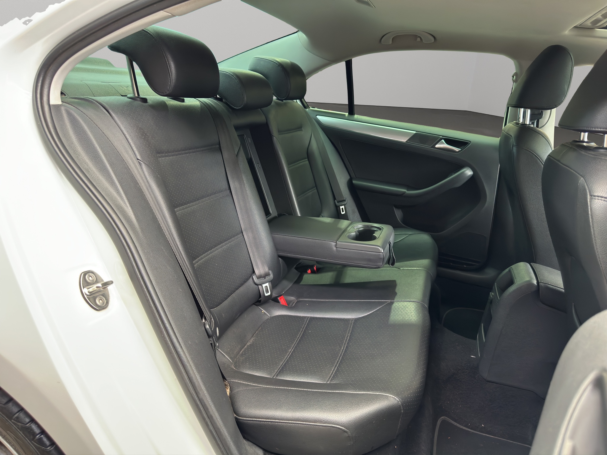 Volkswagen Jetta A6 4 pts. Sportline, 2.5l, Tiptronic, piel, QC, f. niebla, RA-17 2018