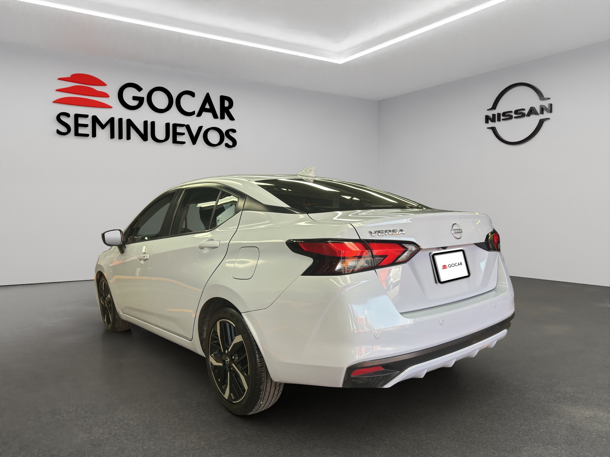 Nissan Versa 4 pts. Exclusive, CVT, a/ac. Aut., piel, f. niebla, f. led, RA-17 2024