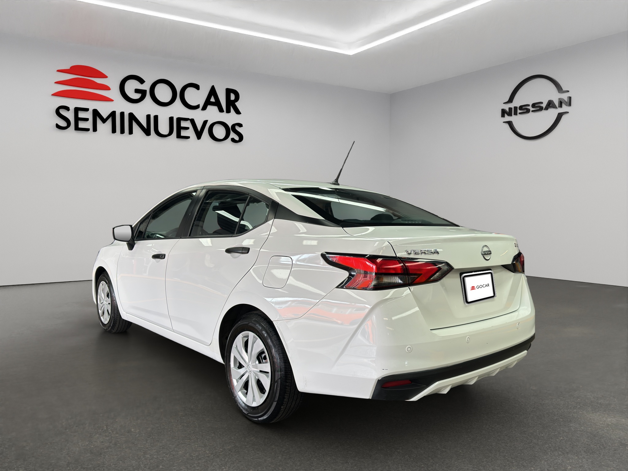 Nissan Versa 4 pts. Sense, CVT, a/ac., R-15 2024