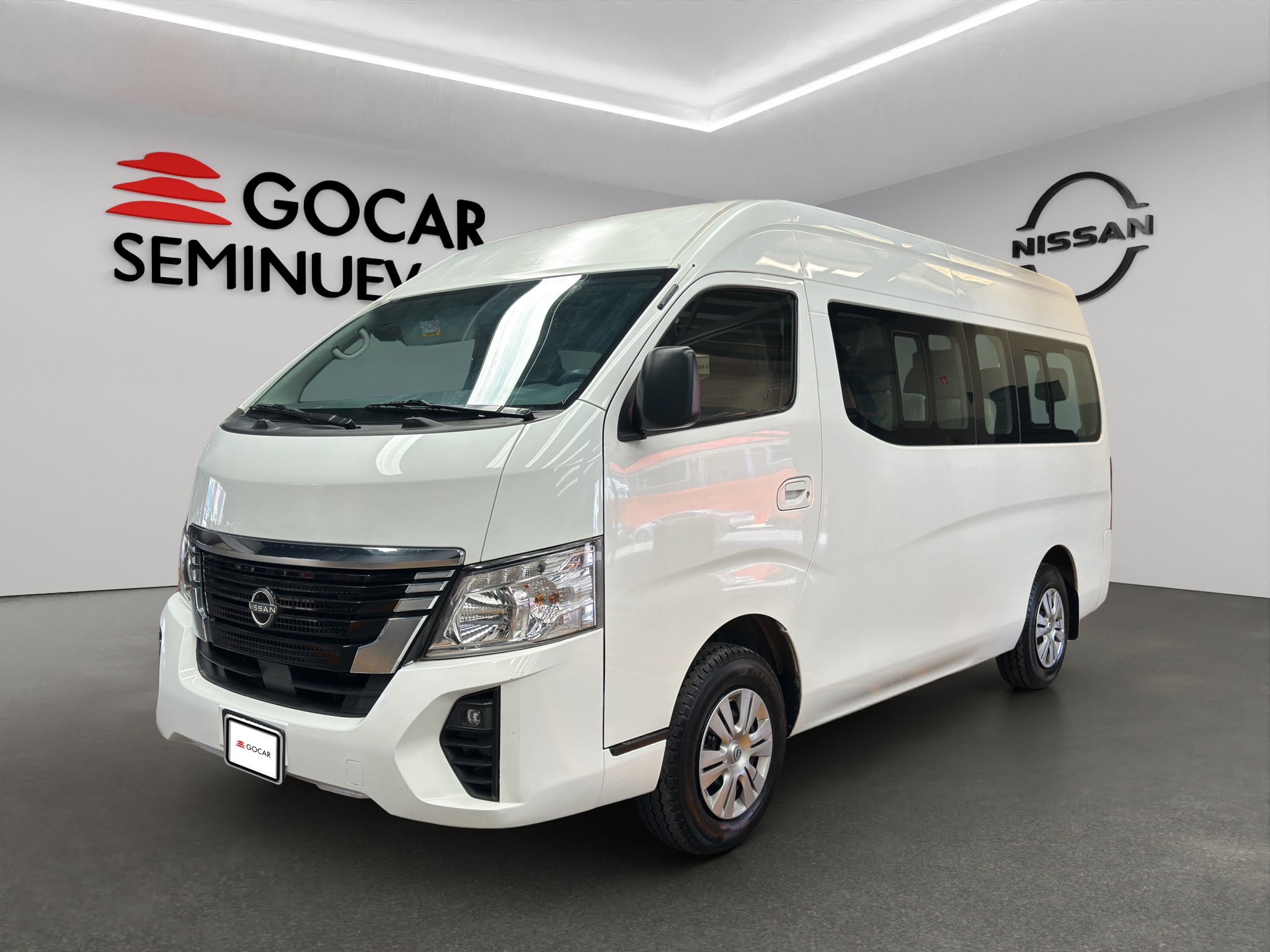 Nissan Urvan Pasajeros 2023