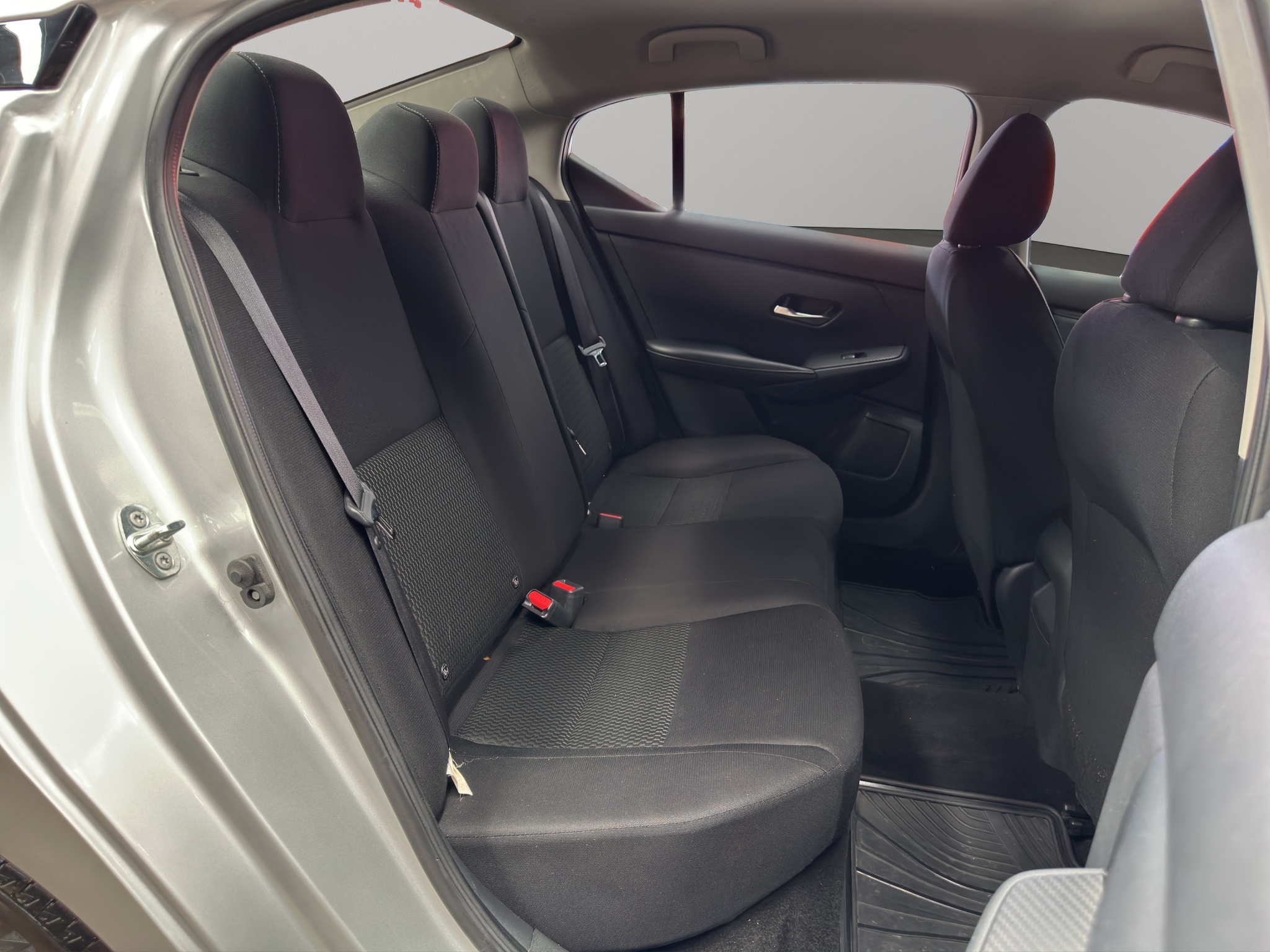 Nissan Sentra 4 pts. Sense, CVT, a/ac,., RA-16 2023