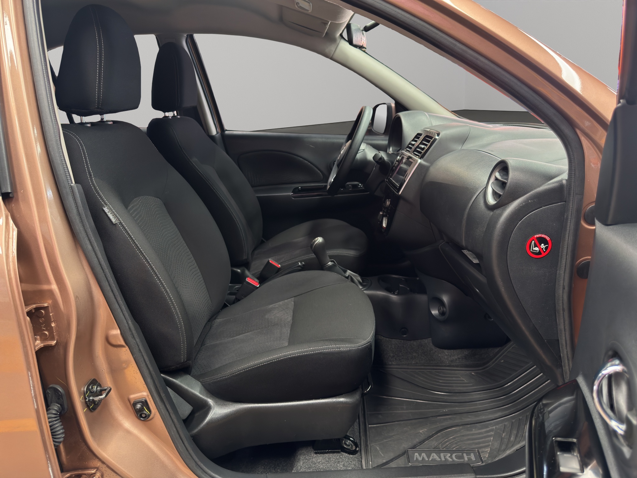 Nissan March 5 pts. HB Advance, TM5, a/ac., VE, RA-15 2024