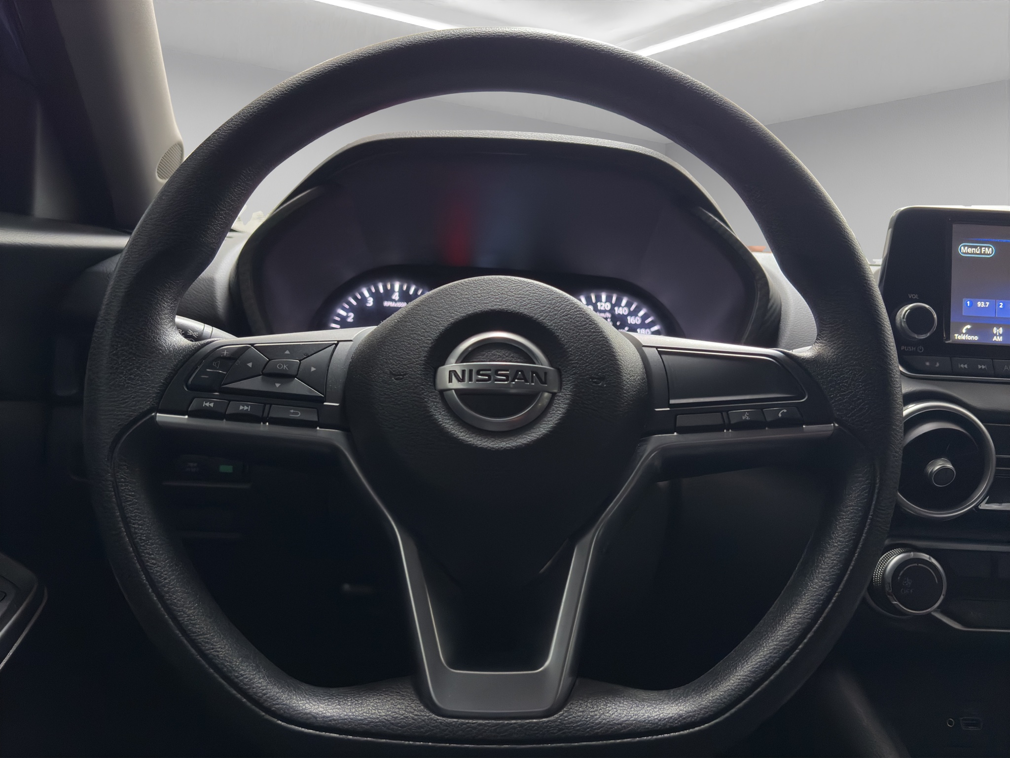 Nissan Sentra 4 pts. Sense, CVT, a/ac., RA-16 2023