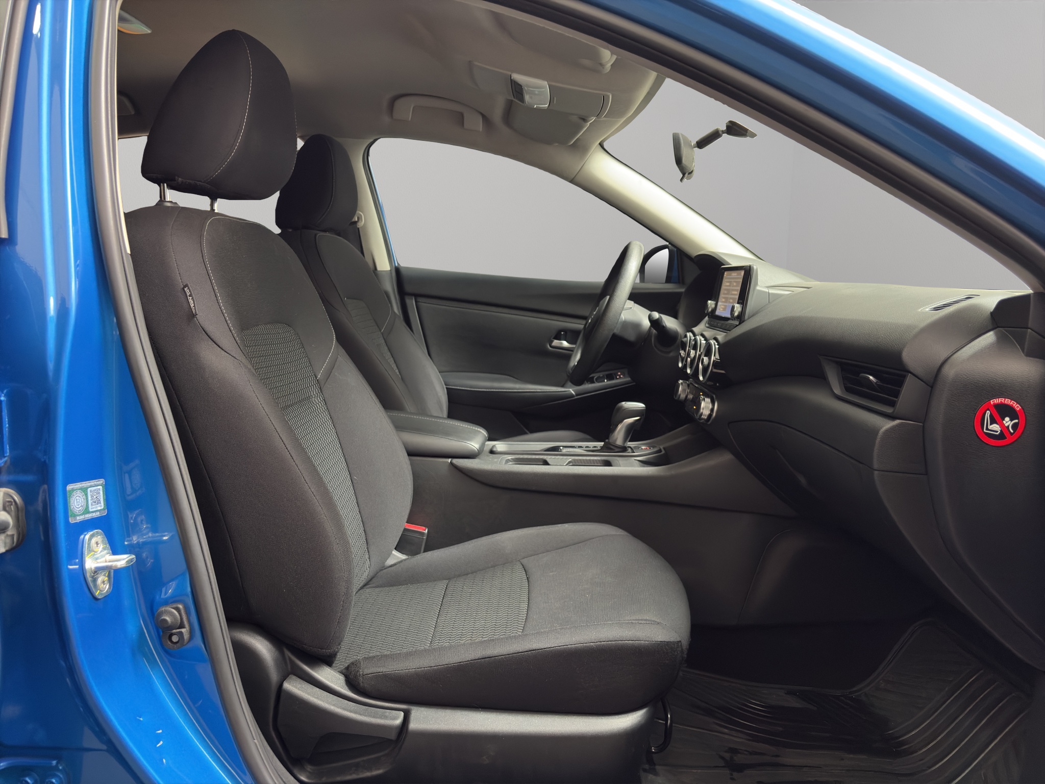 Nissan Sentra 4 pts. Sense, CVT, a/ac., RA-16 2023