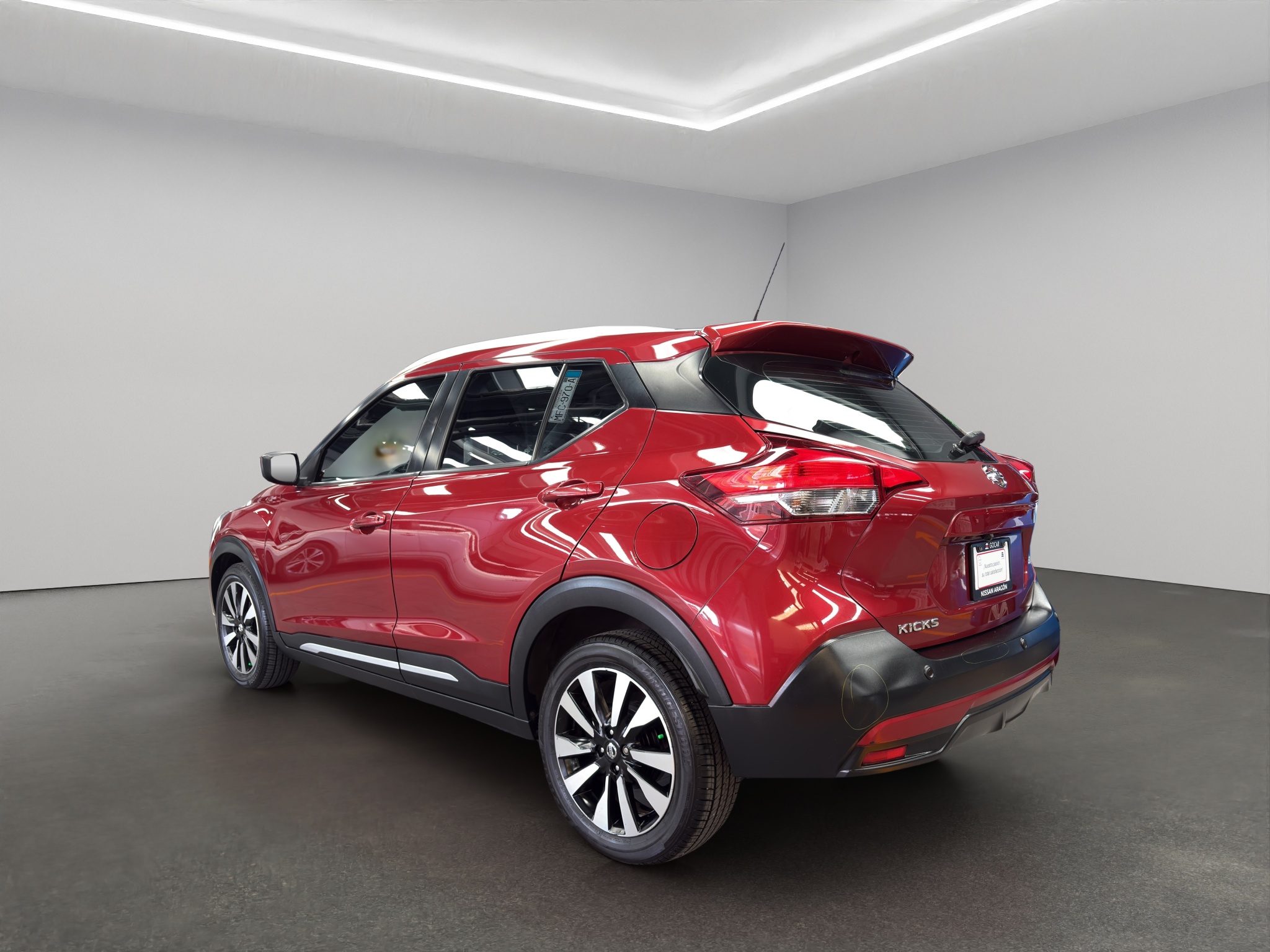 Nissan Kicks  5 pts. Advance, 1.6l, TA, a/ac., VE, RA-17 2018