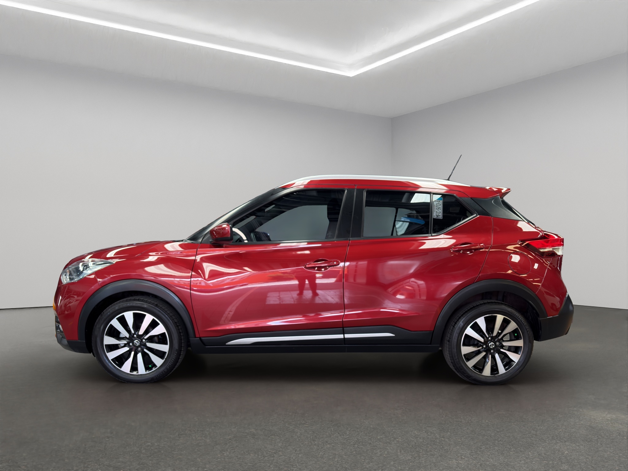 Nissan Kicks  5 pts. Advance, 1.6l, TA, a/ac., VE, RA-17 2018