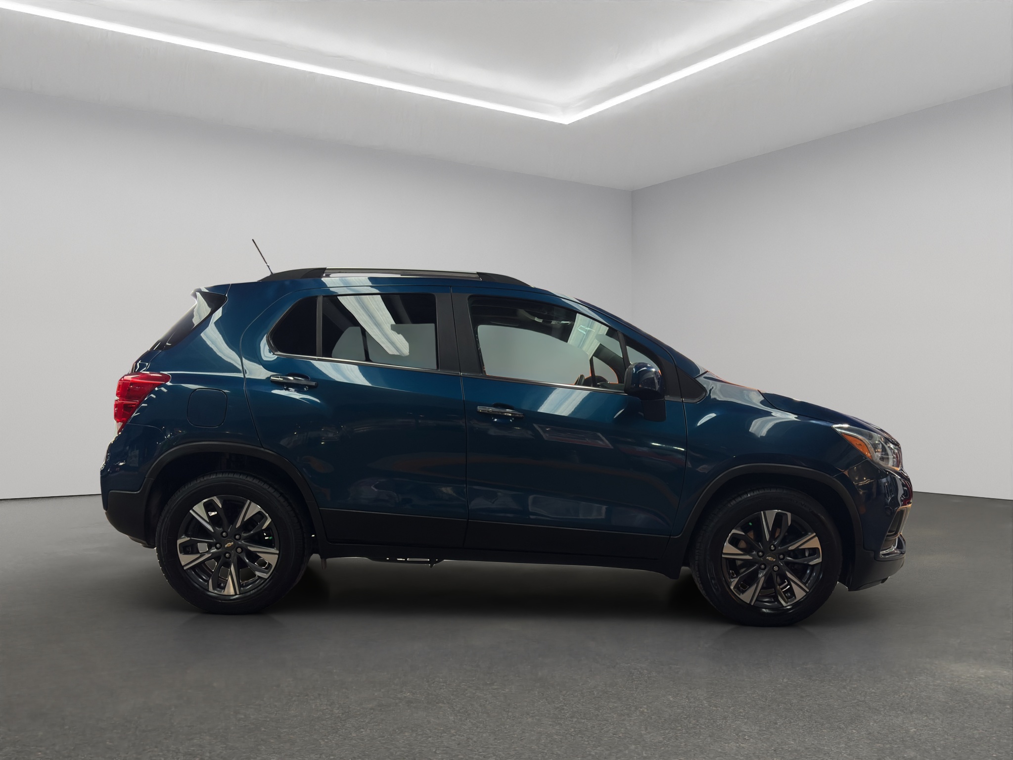 Chevrolet Trax  5 pts. Premier, 1.8l, TA, piel, QC, f. niebla, RA-18 (línea anterior) 2020