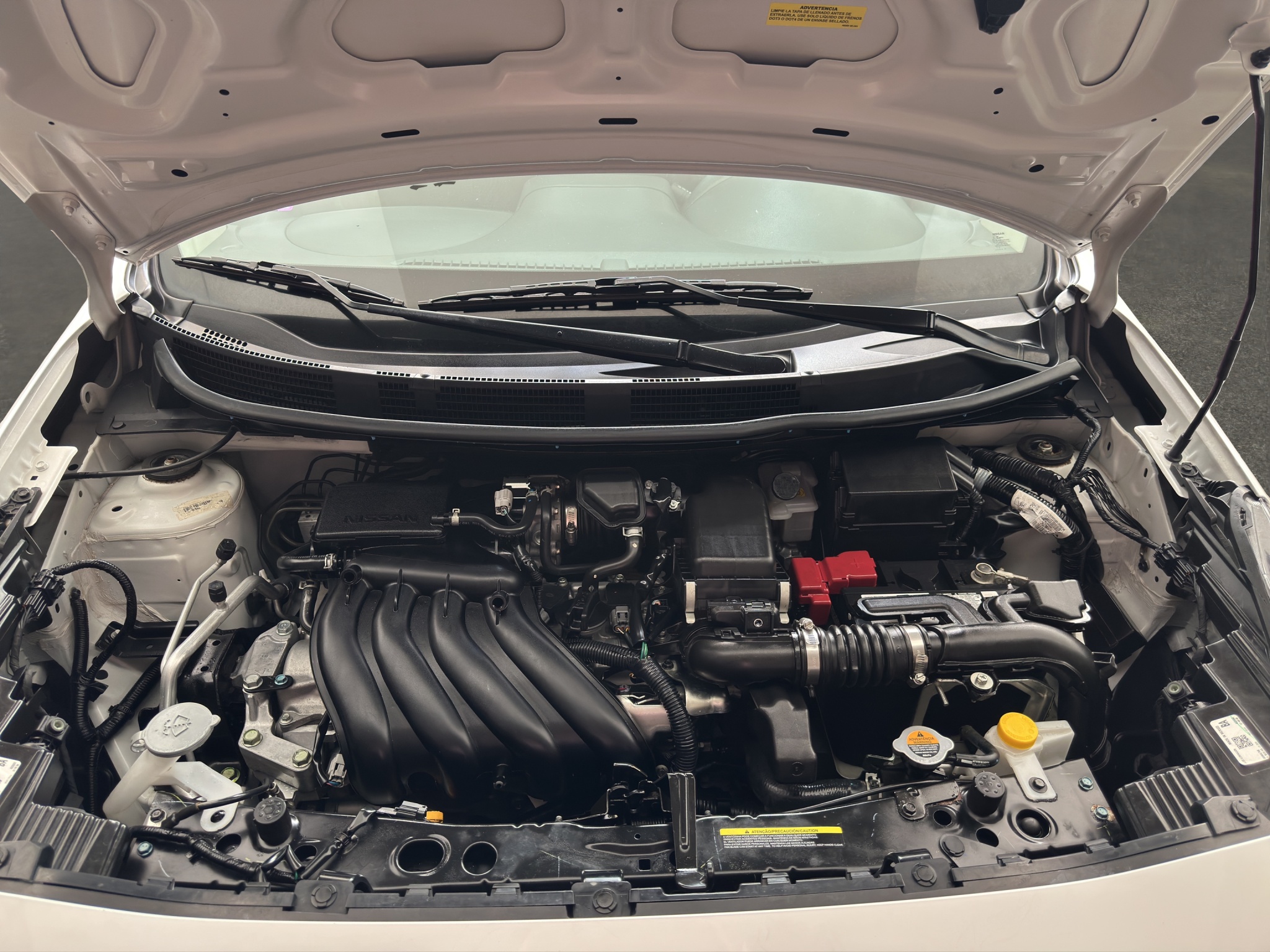 Nissan March 5 pts. HB Exclusive, TM5, a/ac. Aut., VE, RA-16 2024