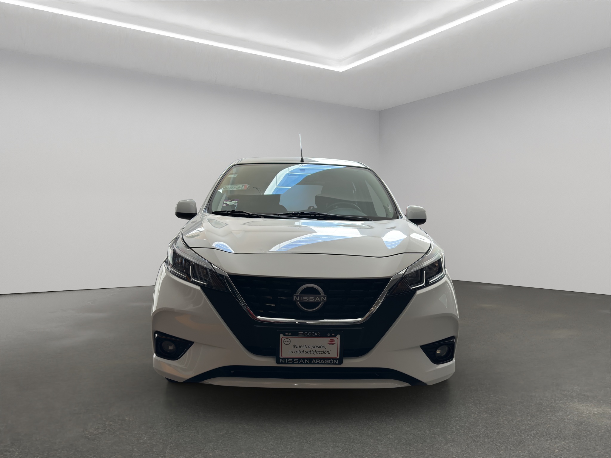Nissan March 5 pts. HB Exclusive, TM5, a/ac. Aut., VE, RA-16 2024
