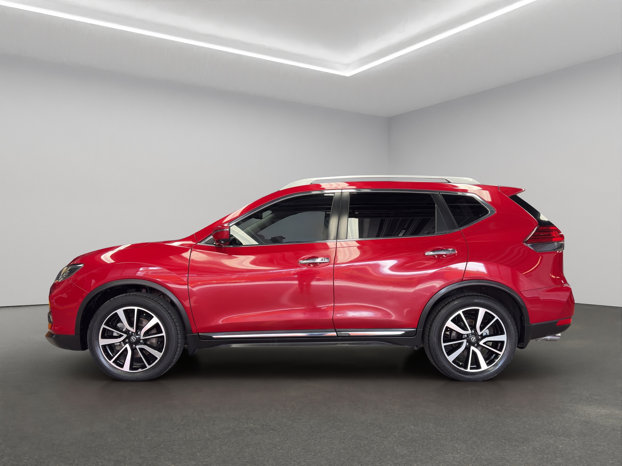 Nissan X-Trail  5 pts. Exclusive, TA, piel, QCP, GPS, 7 pas., RA-19, 4x4 (línea anterior) 2022