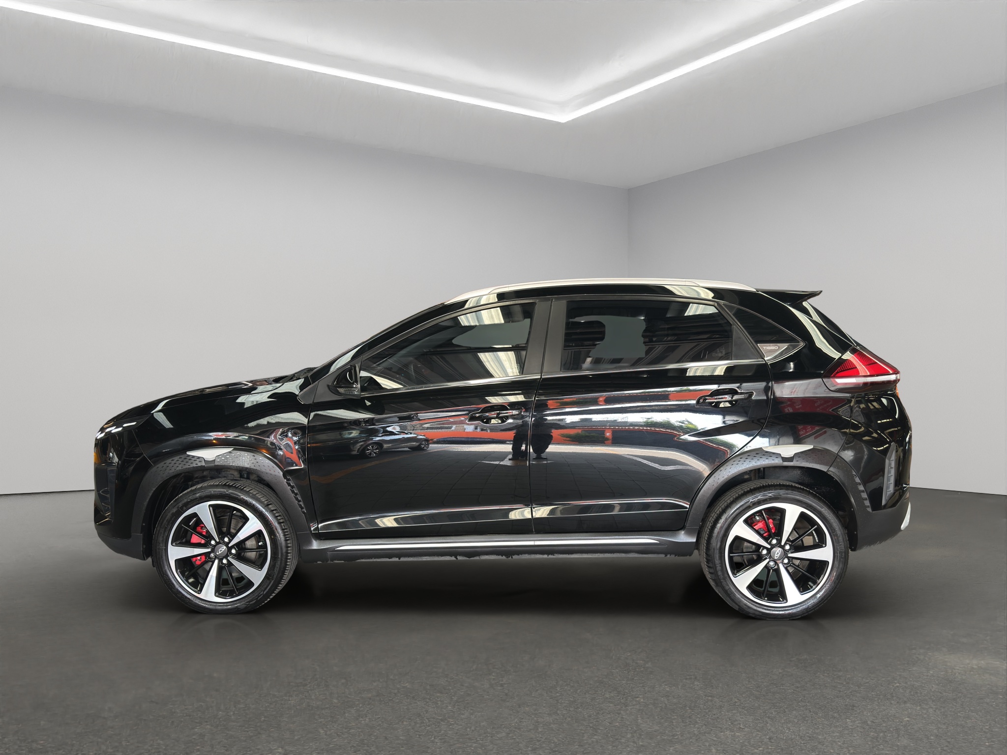 Chirey Tiggo 2 Pro  5 pts. Luxury, 1.0T, CVT, piel, QC, RA-17 2024