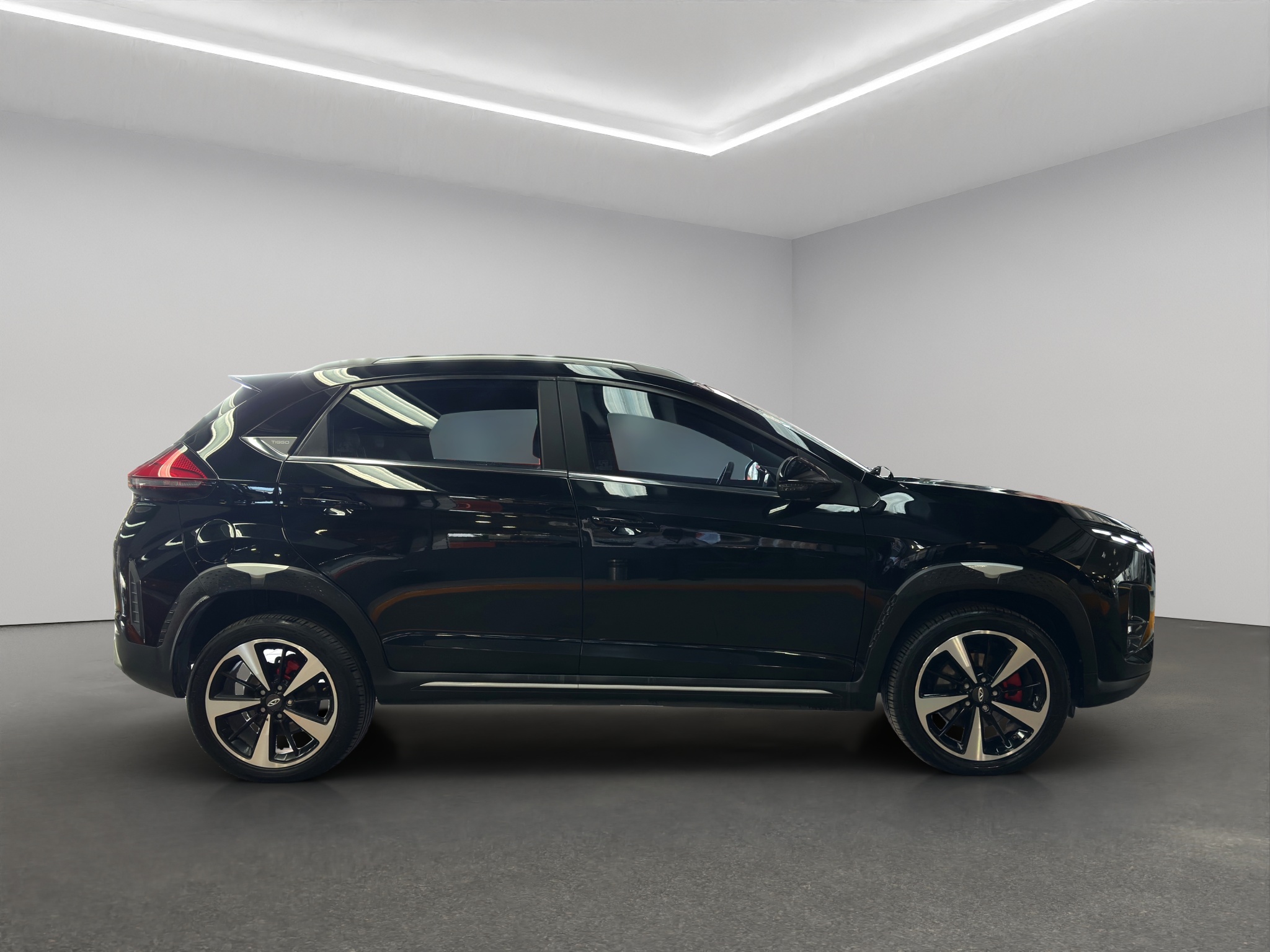 Chirey Tiggo 2 Pro  5 pts. Luxury, 1.0T, CVT, piel, QC, RA-17 2024
