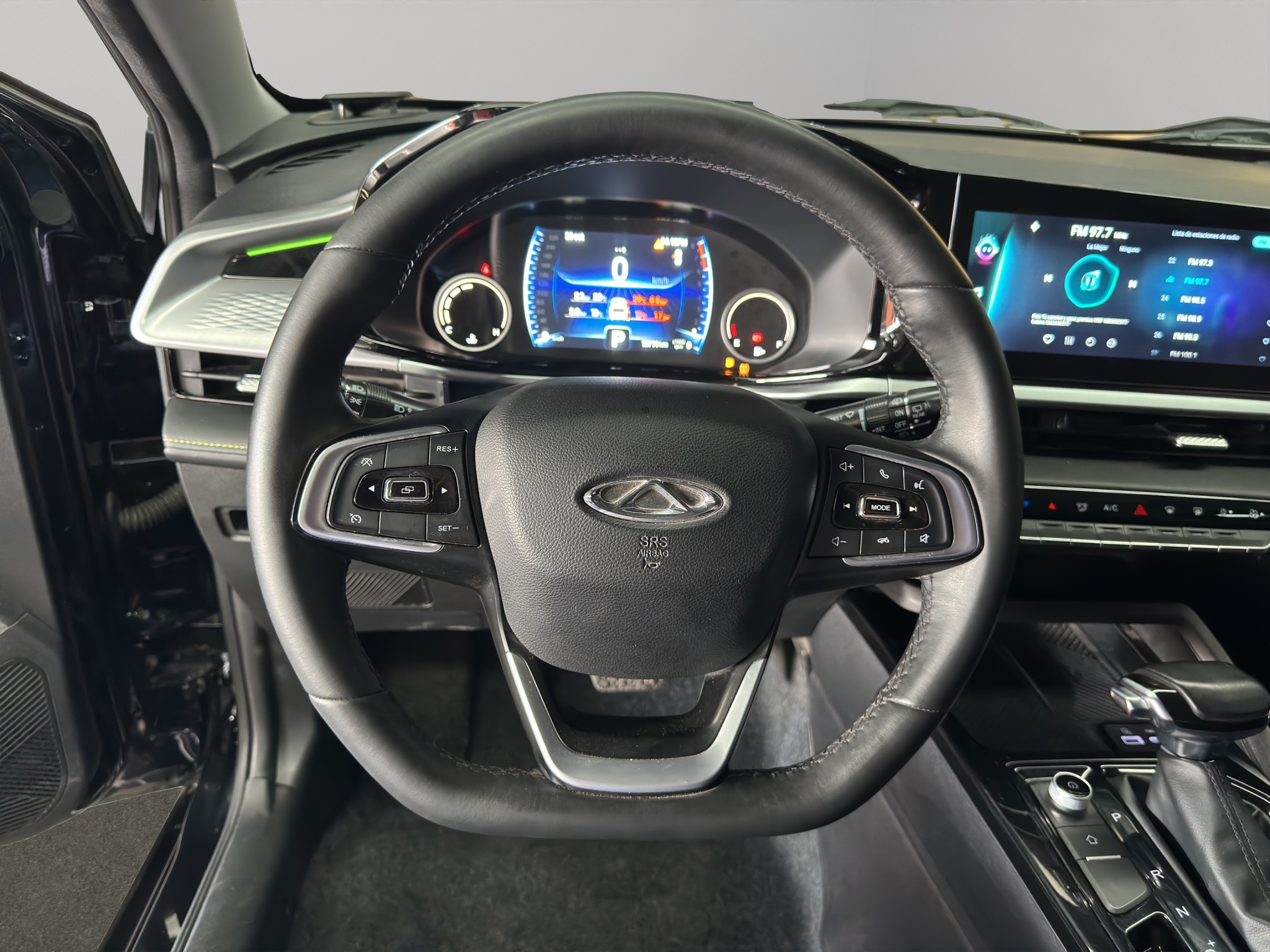 Chirey Tiggo 2 Pro  5 pts. Luxury, 1.0T, CVT, piel, QC, RA-17 2024