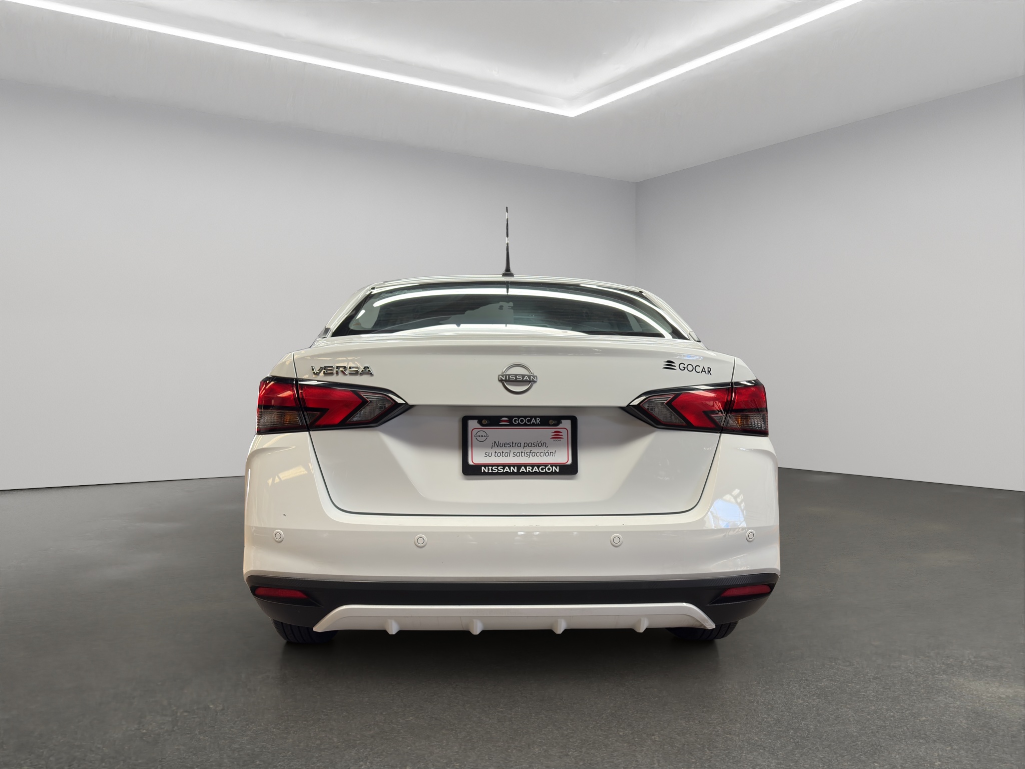 Nissan Versa 4 pts. Sense, CVT, a/ac., R-15 2024