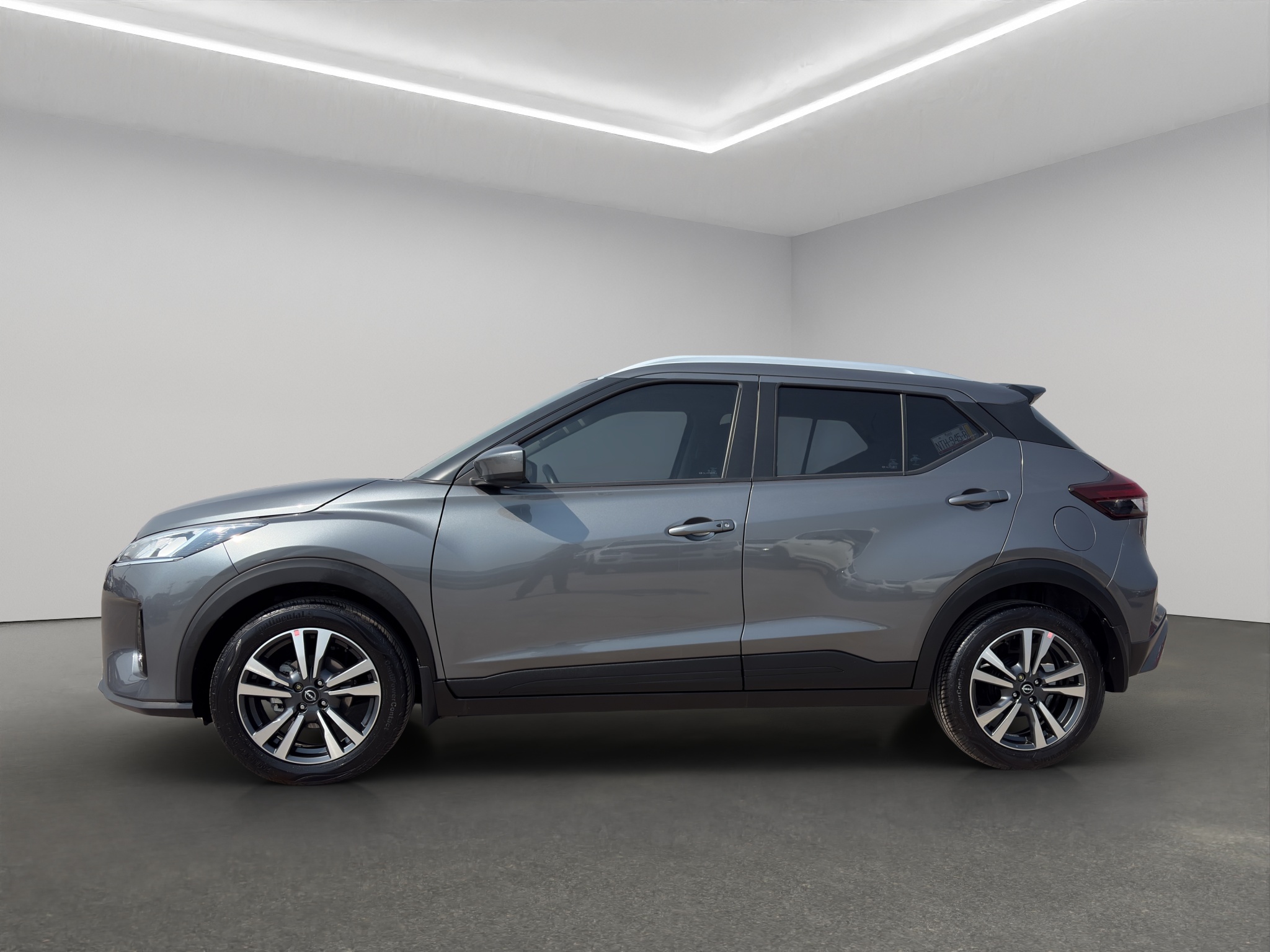 Nissan Kicks  5 pts. Play Advance, 1.6l, TM5, RA-17 (línea nueva) 2025