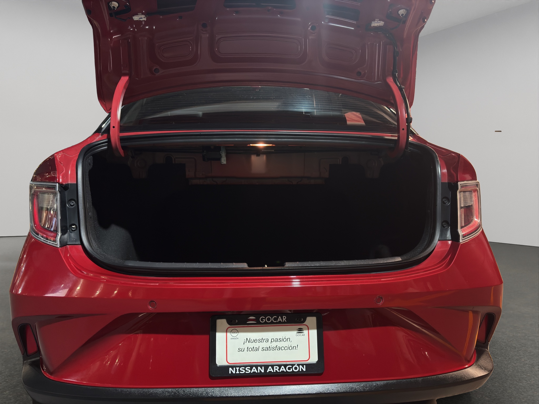 Hyundai Grand i10 4 pts. GL MID, 1.2l, TM5, VE, RA-15 (cambio de línea) 2024