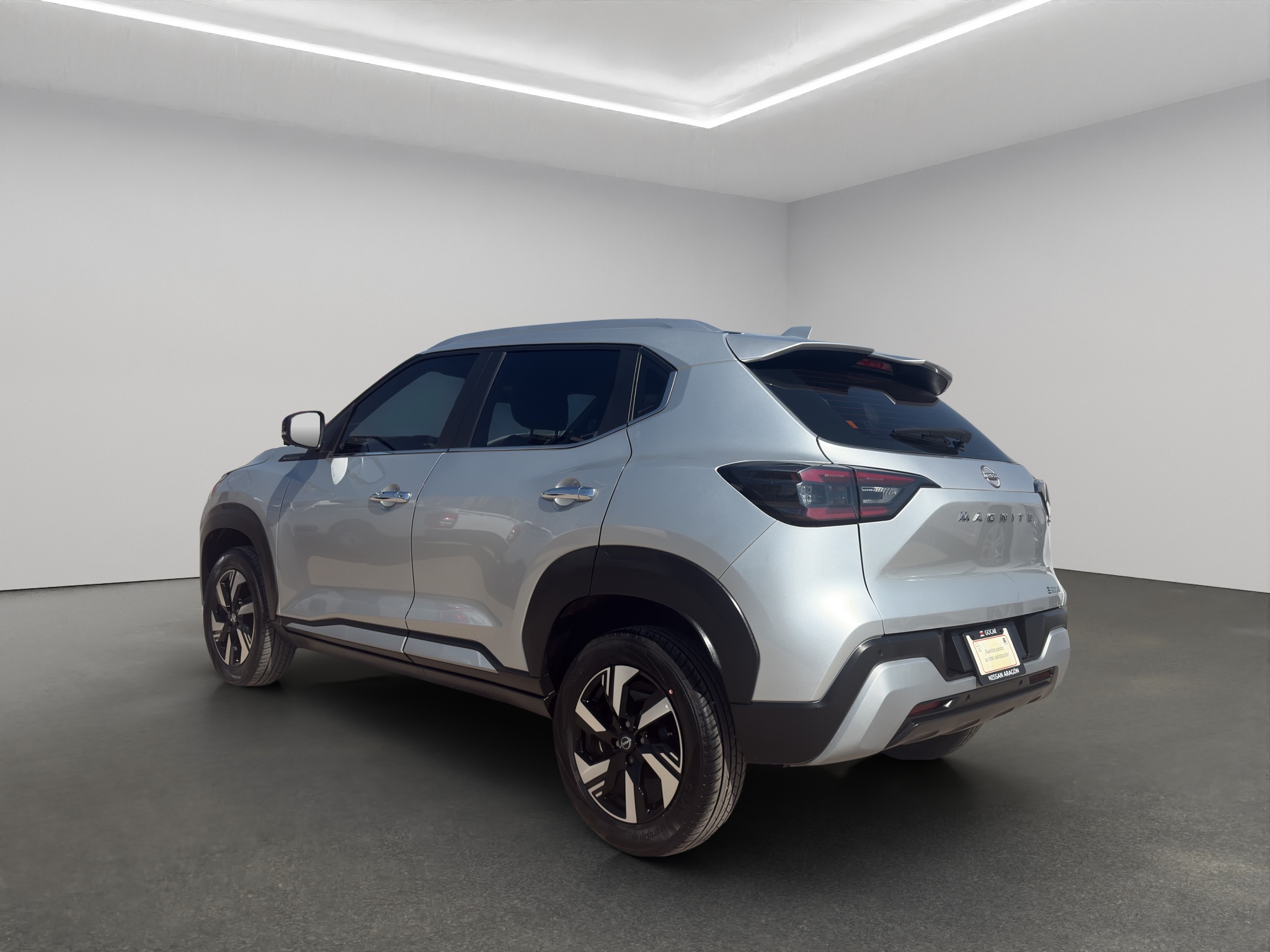 Nissan Magnite  5 pts. Exclusive, 1.0T, TM5, piel, RA-16 2025