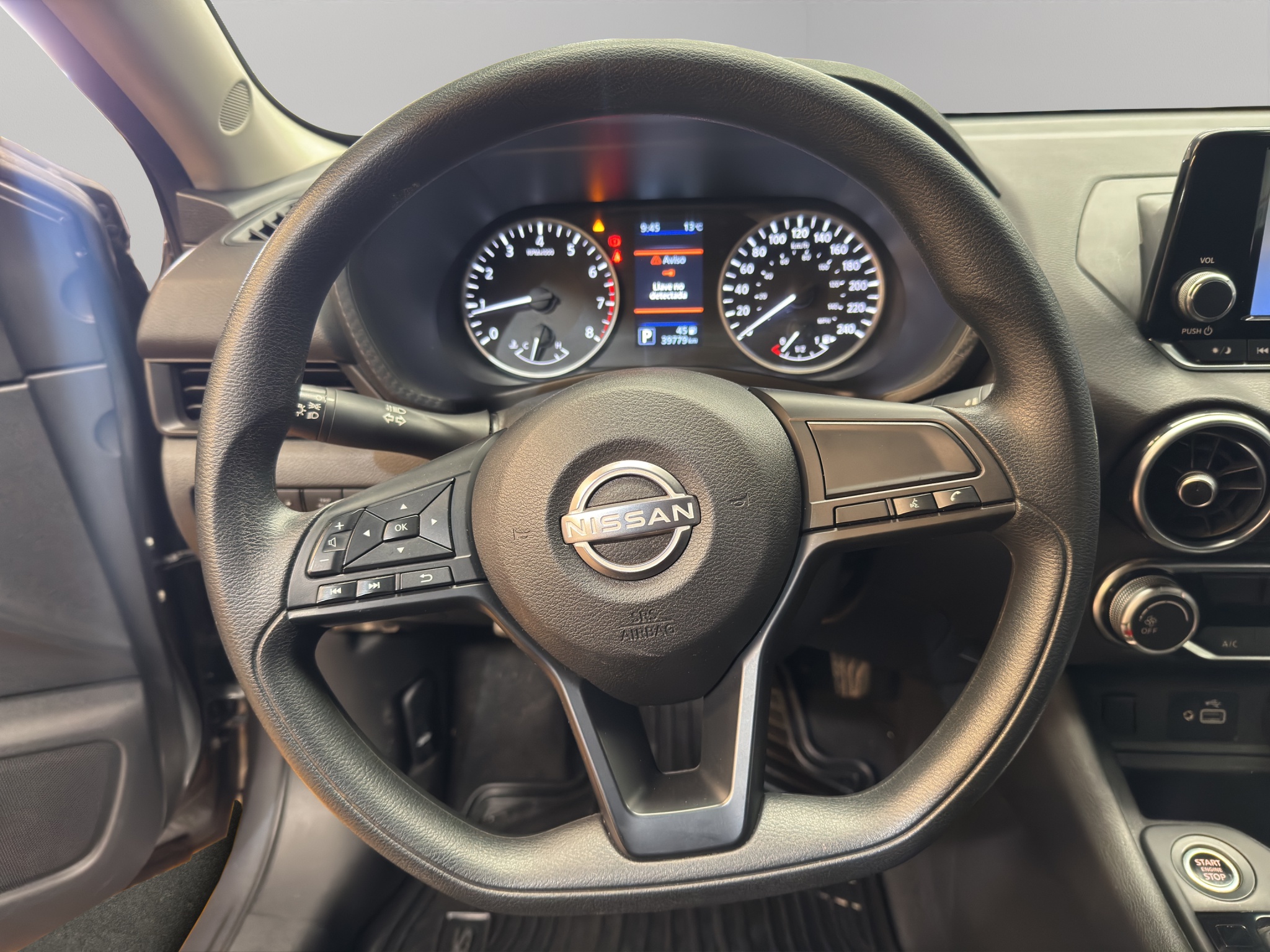 Nissan Sentra 4 pts. Sense, CVT, a/ac., RA-16 2024