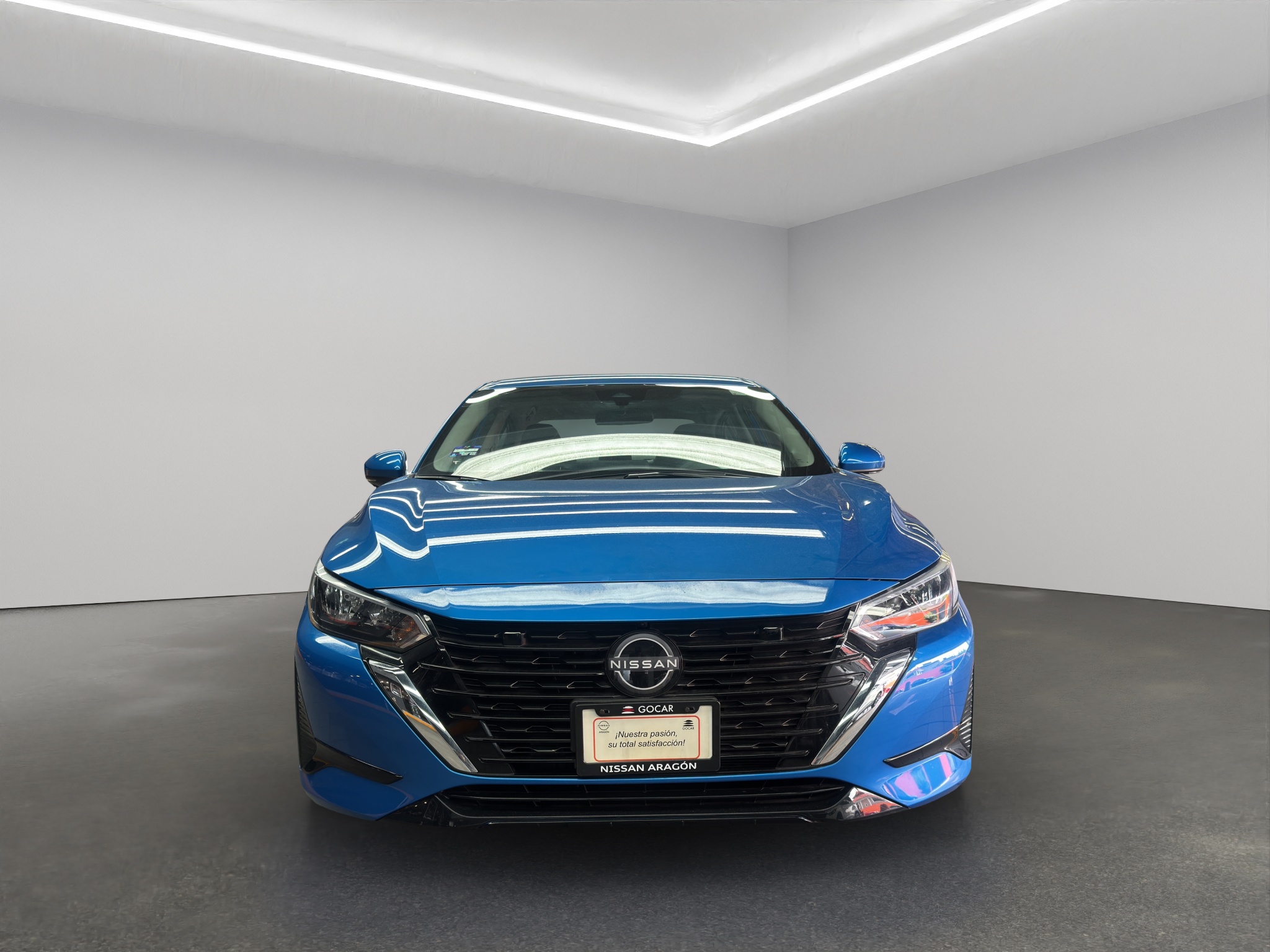 Nissan Sentra 4 pts. Advance, CVT, a/ac., f.niebla, RA-16 (línea anterior) 2025