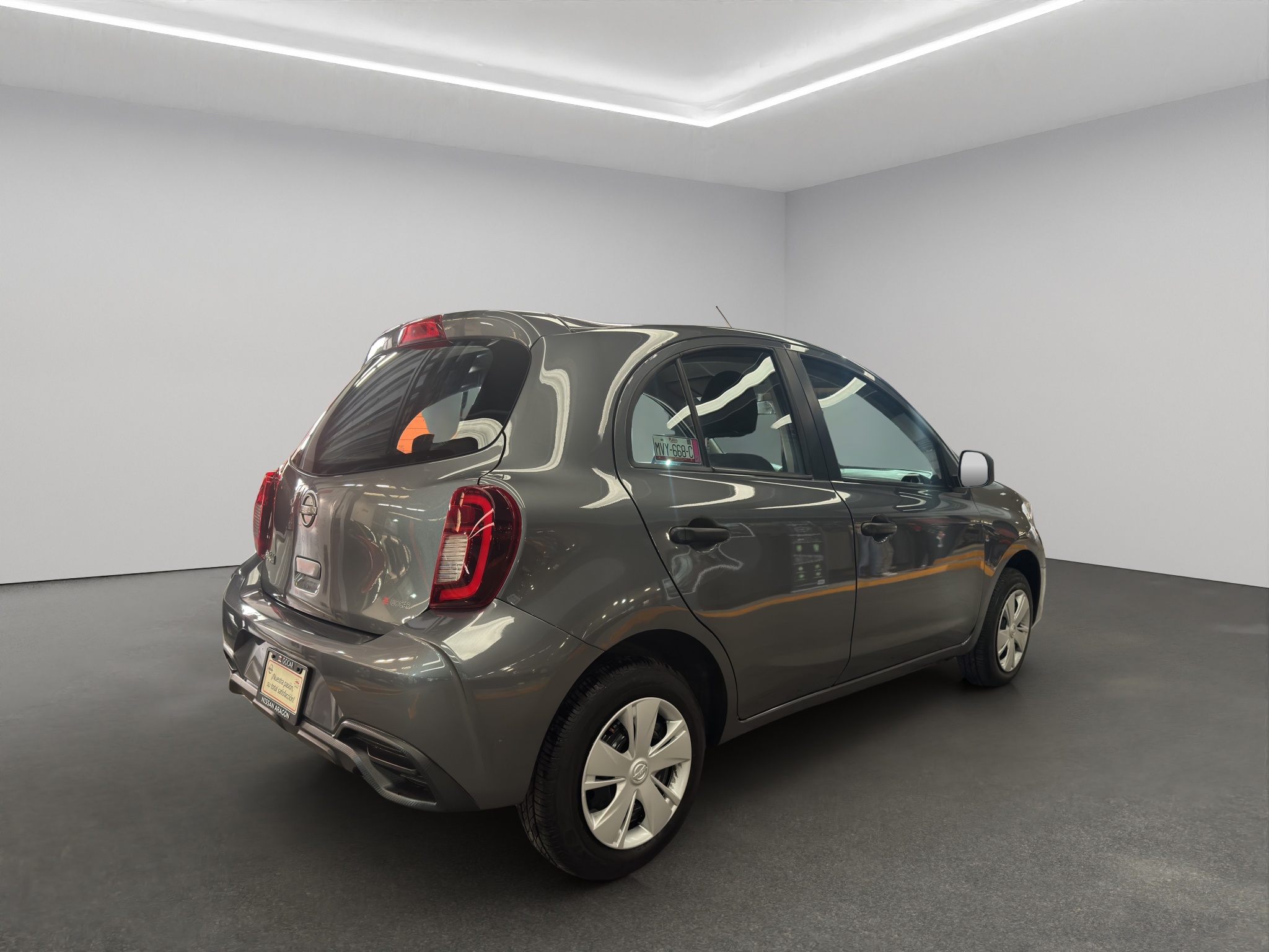 Nissan March 5 pts. HB Sense, TM5, a/ac., R-14 2024