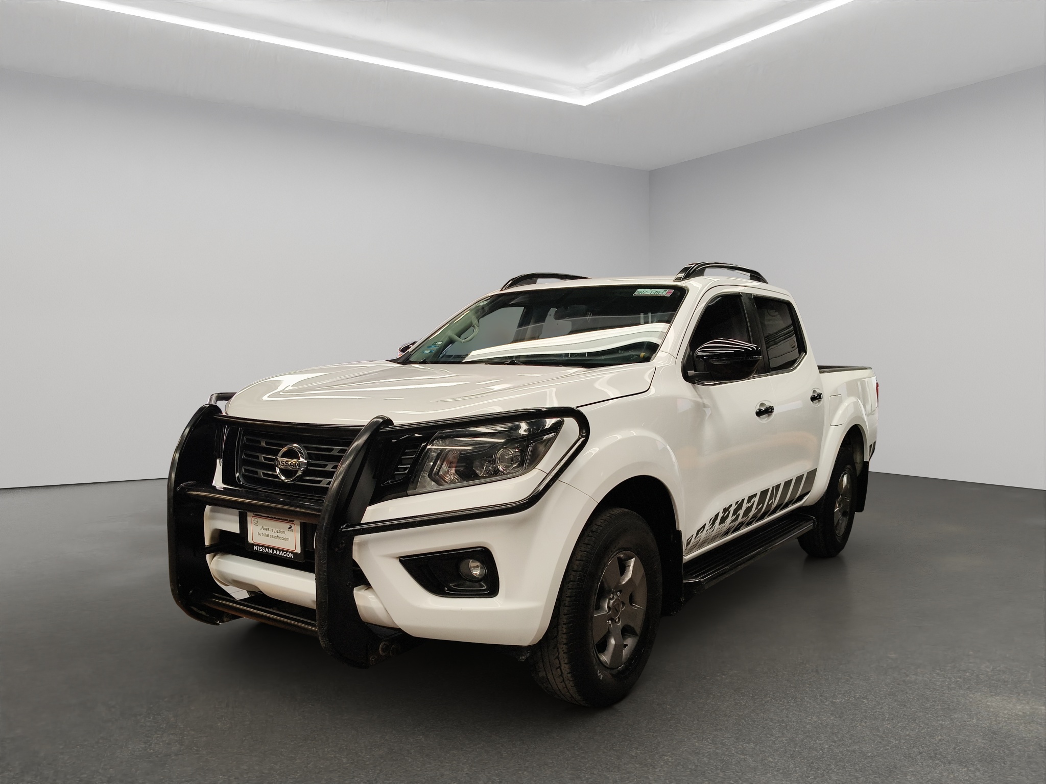 Nissan Comerciales Frontier y NP 300 Frontier Pick-Up 2020
