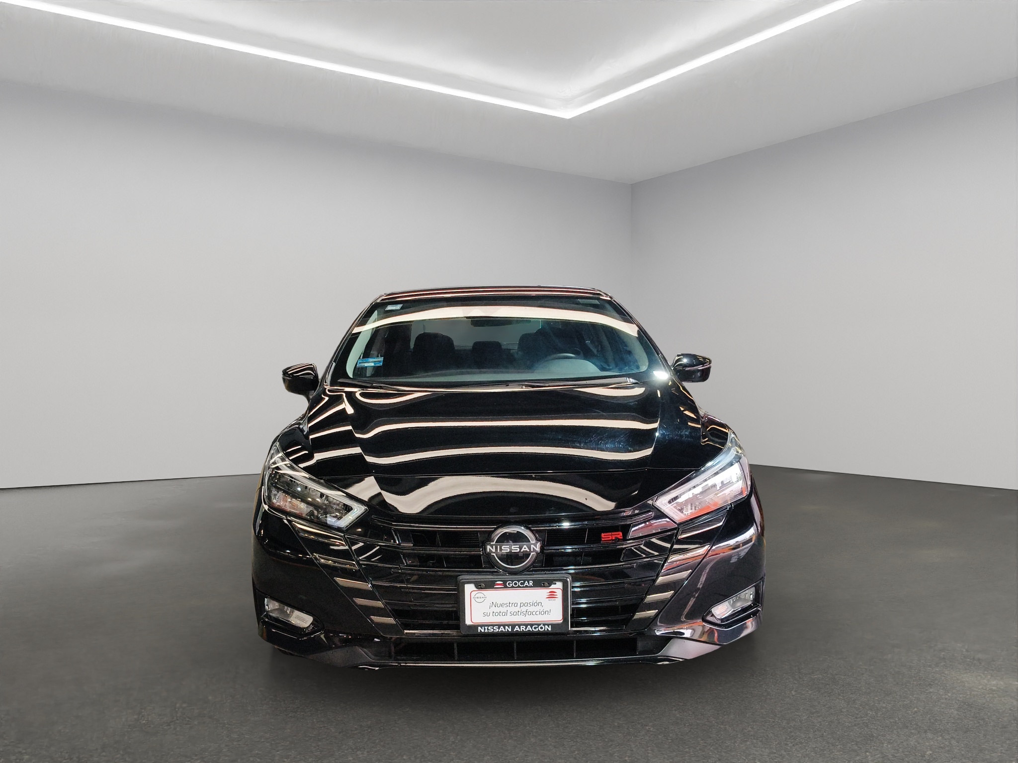 Nissan Versa 4 pts. SR, TA, a/ac. Aut., f. niebla, f. led, spoiler, RA-17 2024