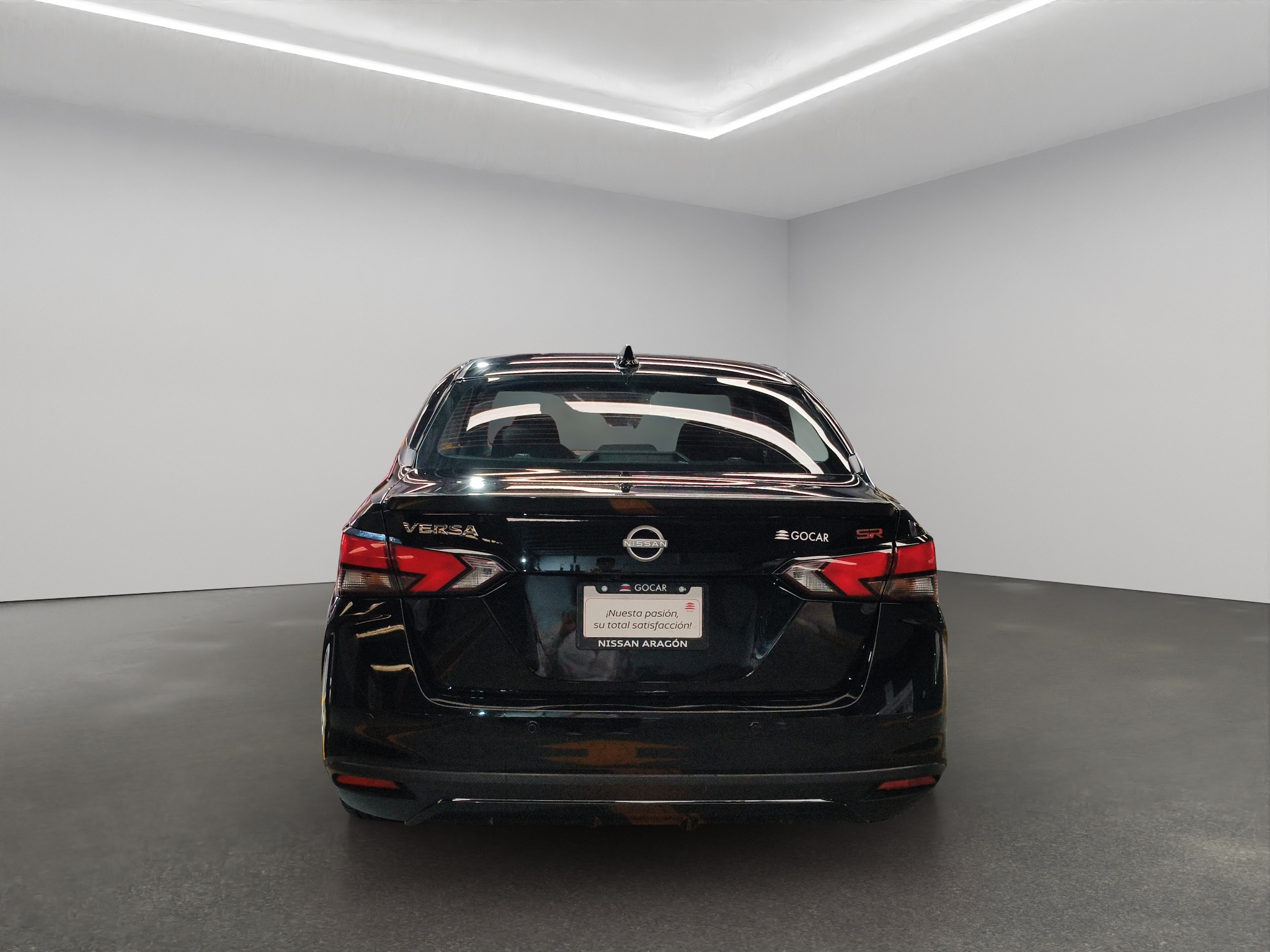 Nissan Versa 4 pts. SR, TA, a/ac. Aut., f. niebla, f. led, spoiler, RA-17 2024