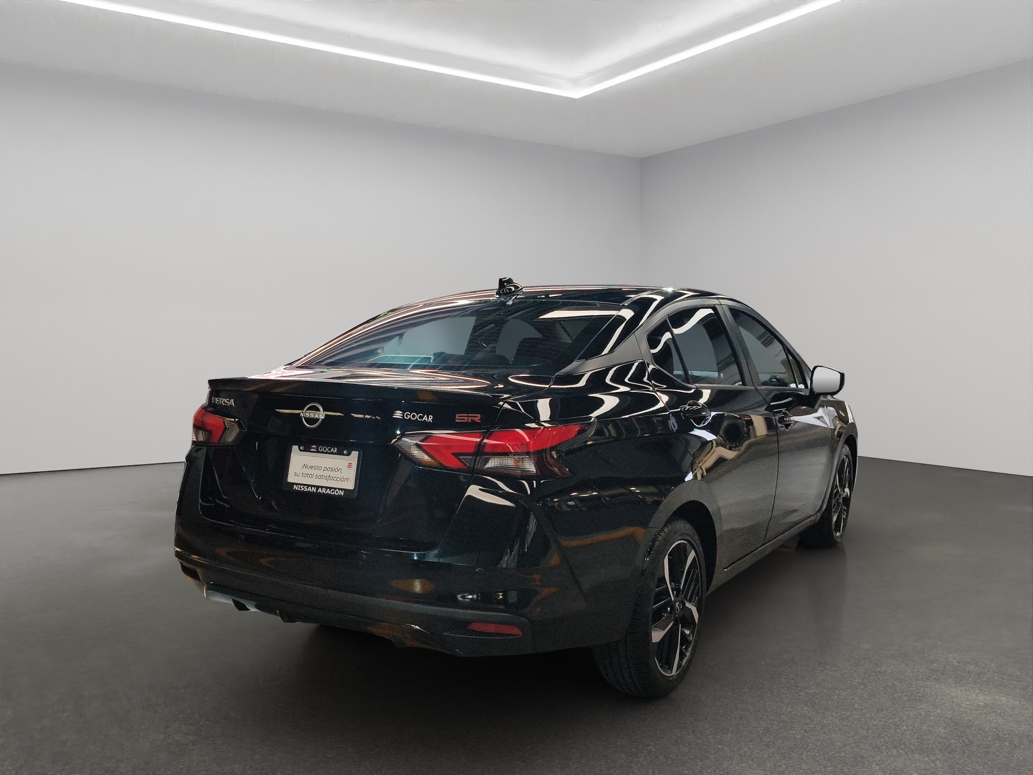 Nissan Versa 4 pts. SR, TA, a/ac. Aut., f. niebla, f. led, spoiler, RA-17 2024