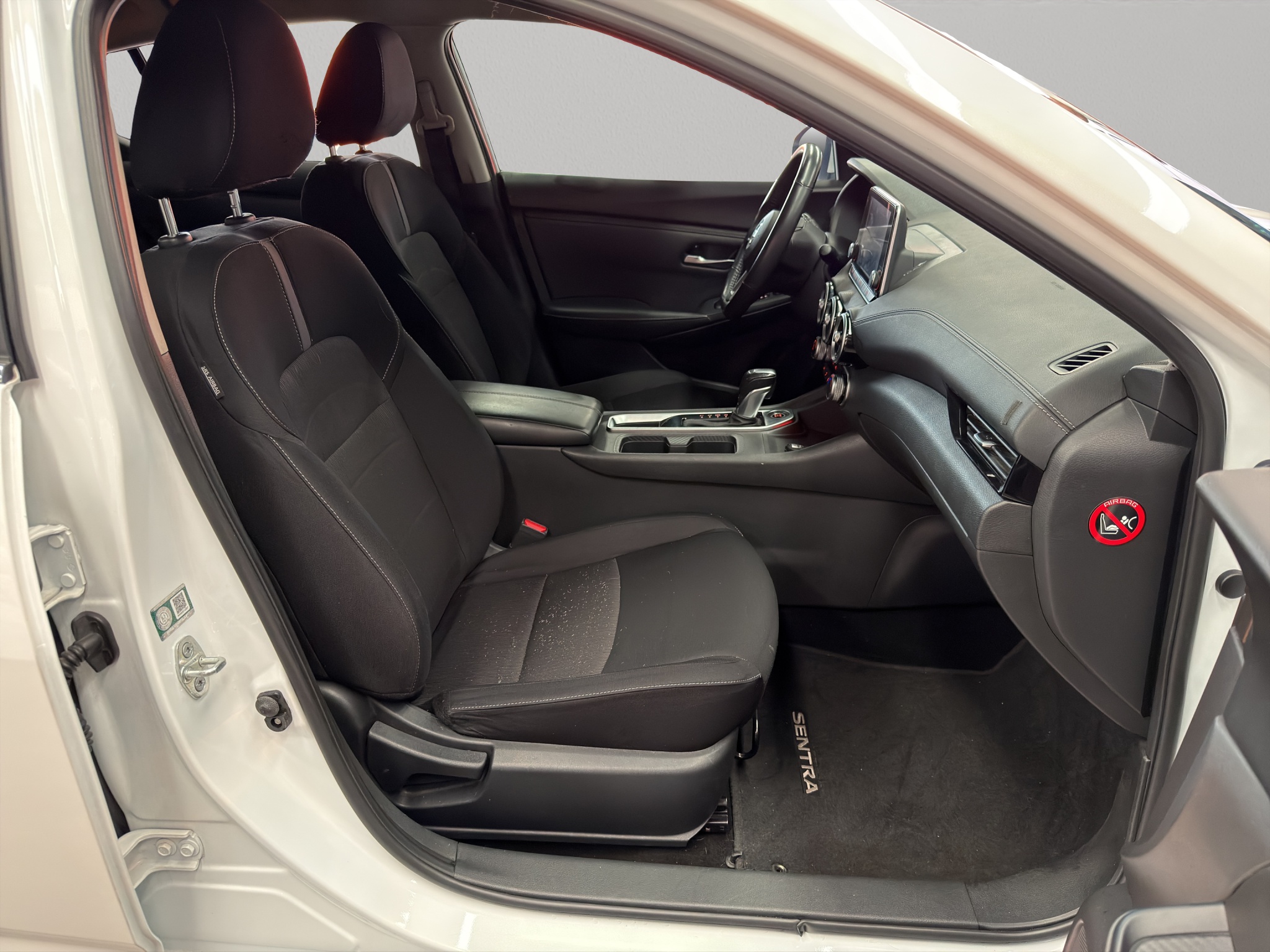 Nissan Sentra 4 pts. Advance, CVT, a/ac., f. niebla, RA-16 2023