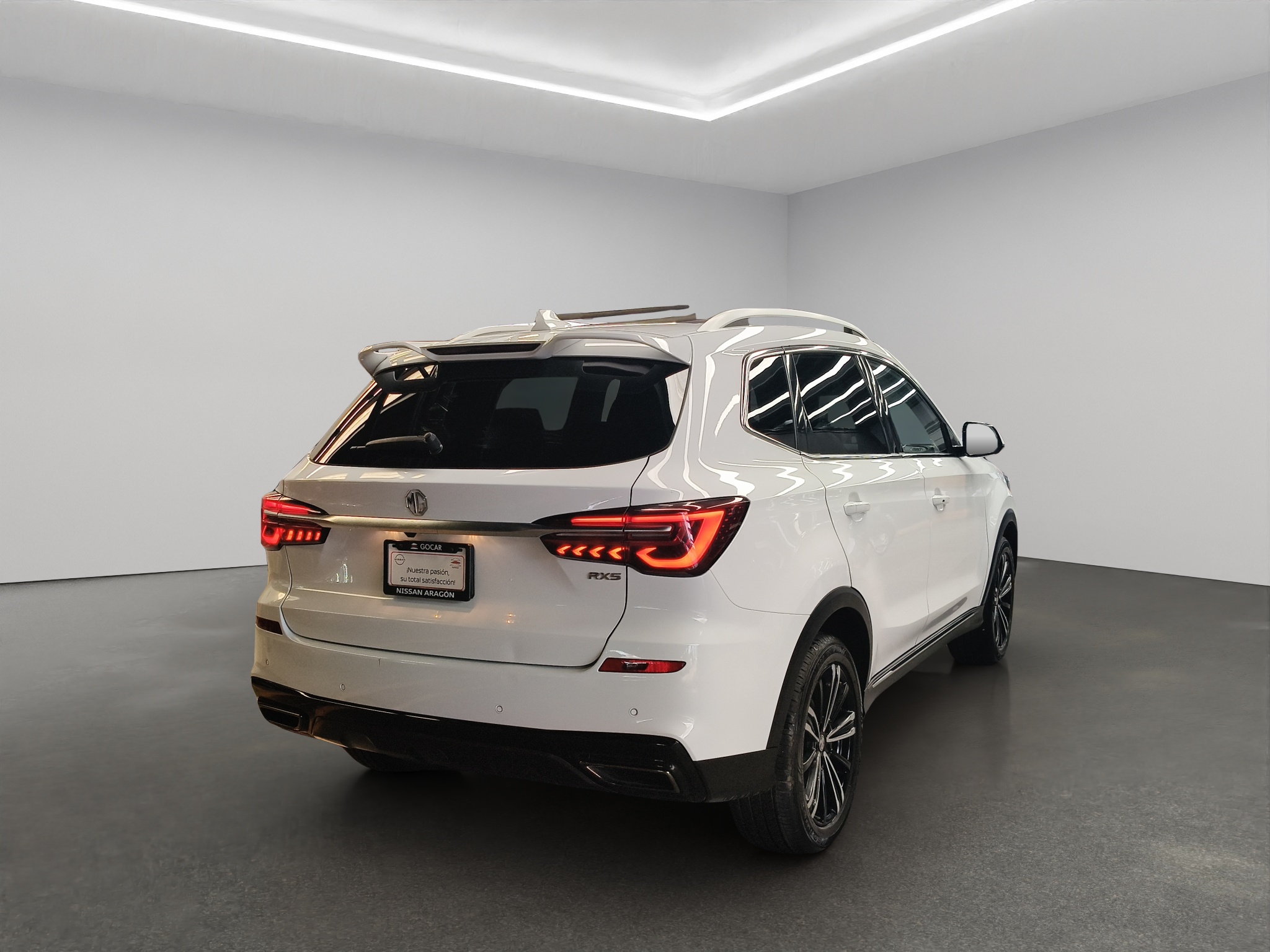 MG RX5 5 pts. Excite, 1.5T, TA, piel, RA-18 2024