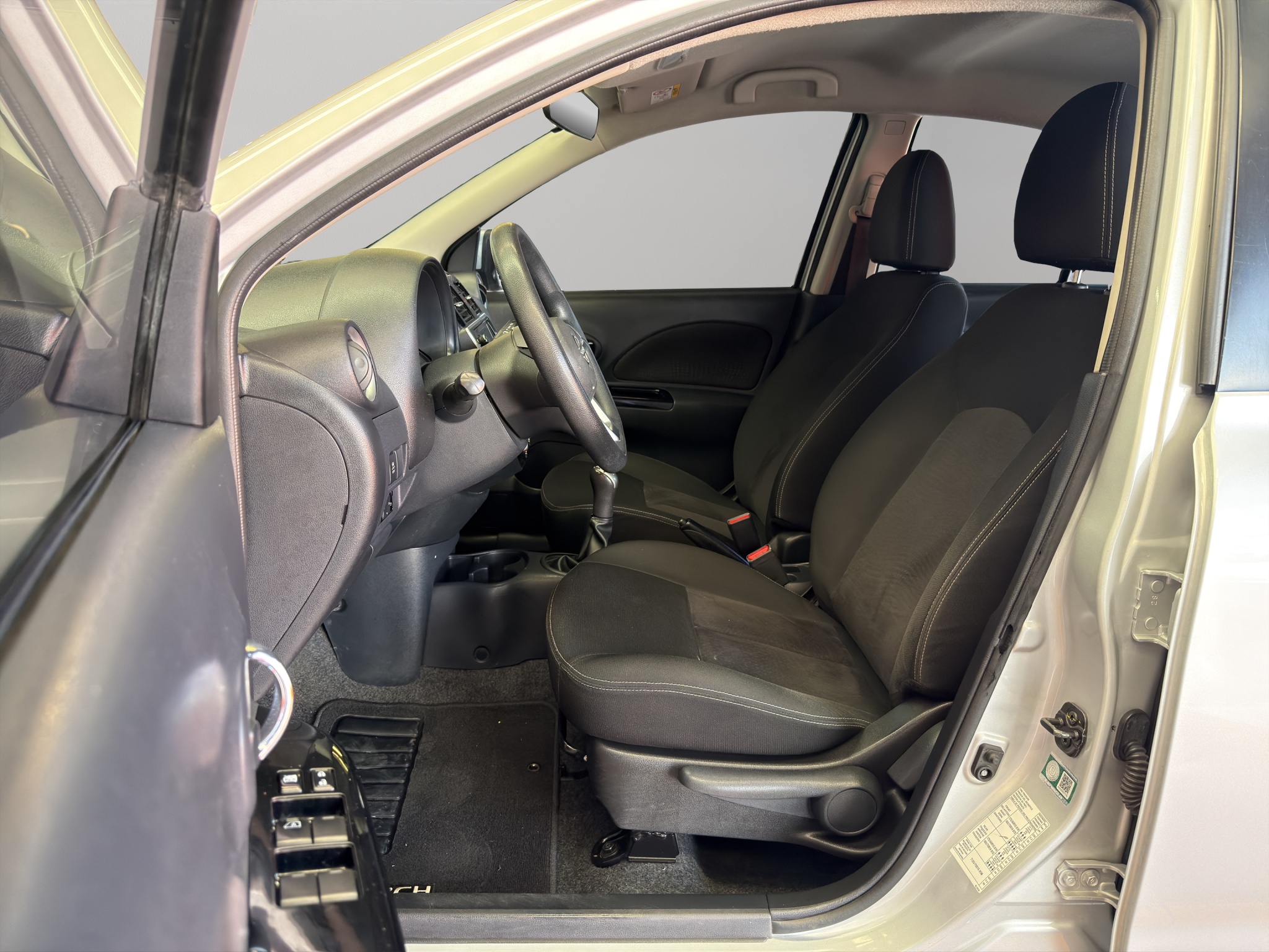 Nissan March 5 pts. HB Advance, TM5, a/ac., VE, RA-15 2023