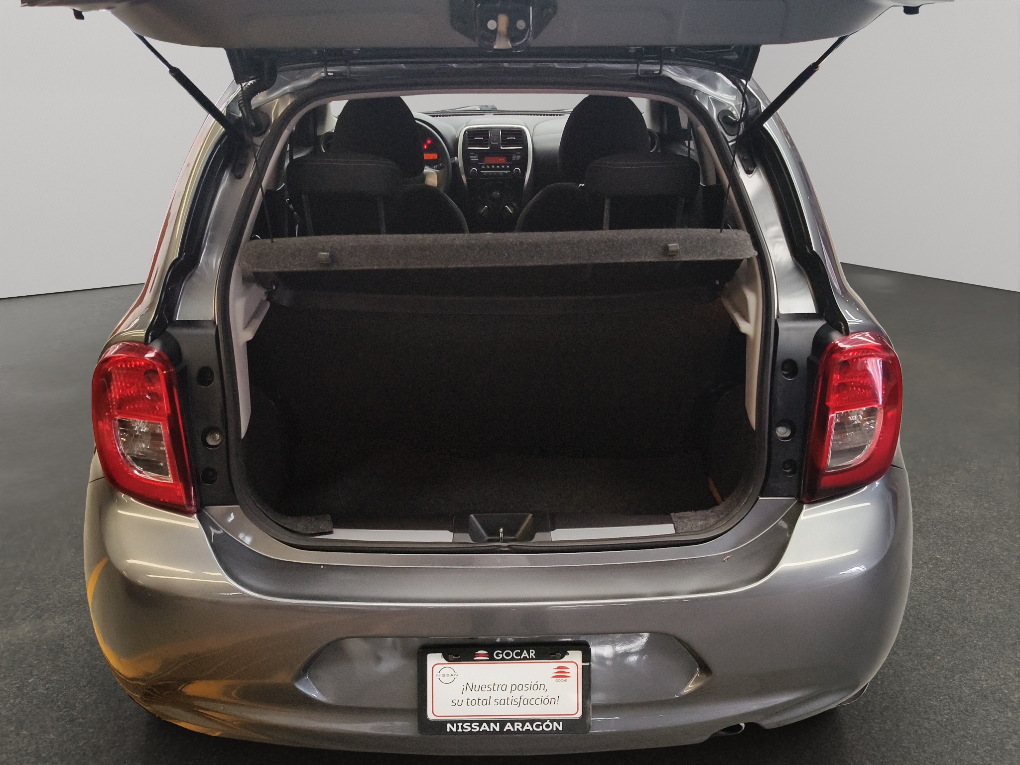 Nissan March 5 pts. HB Advance y DUO, TM5, a/ac., VE, CD, BA, ABS, RA-15 2018