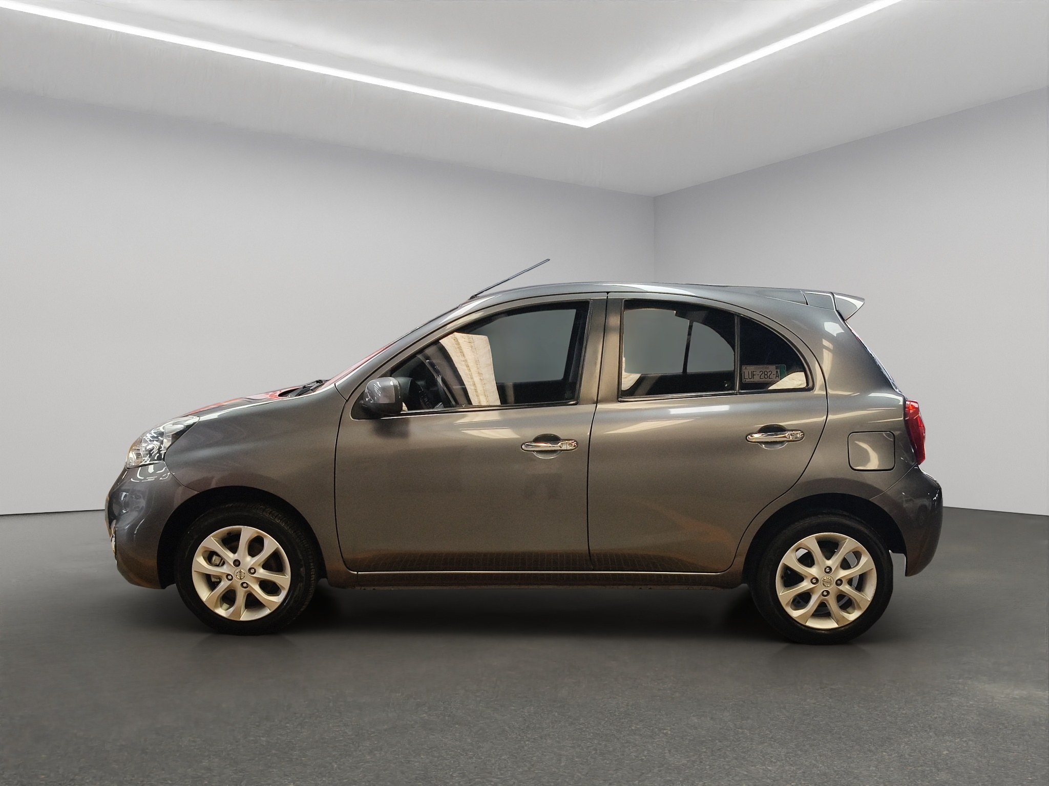 Nissan March 5 pts. HB Advance y DUO, TM5, a/ac., VE, CD, BA, ABS, RA-15 2018