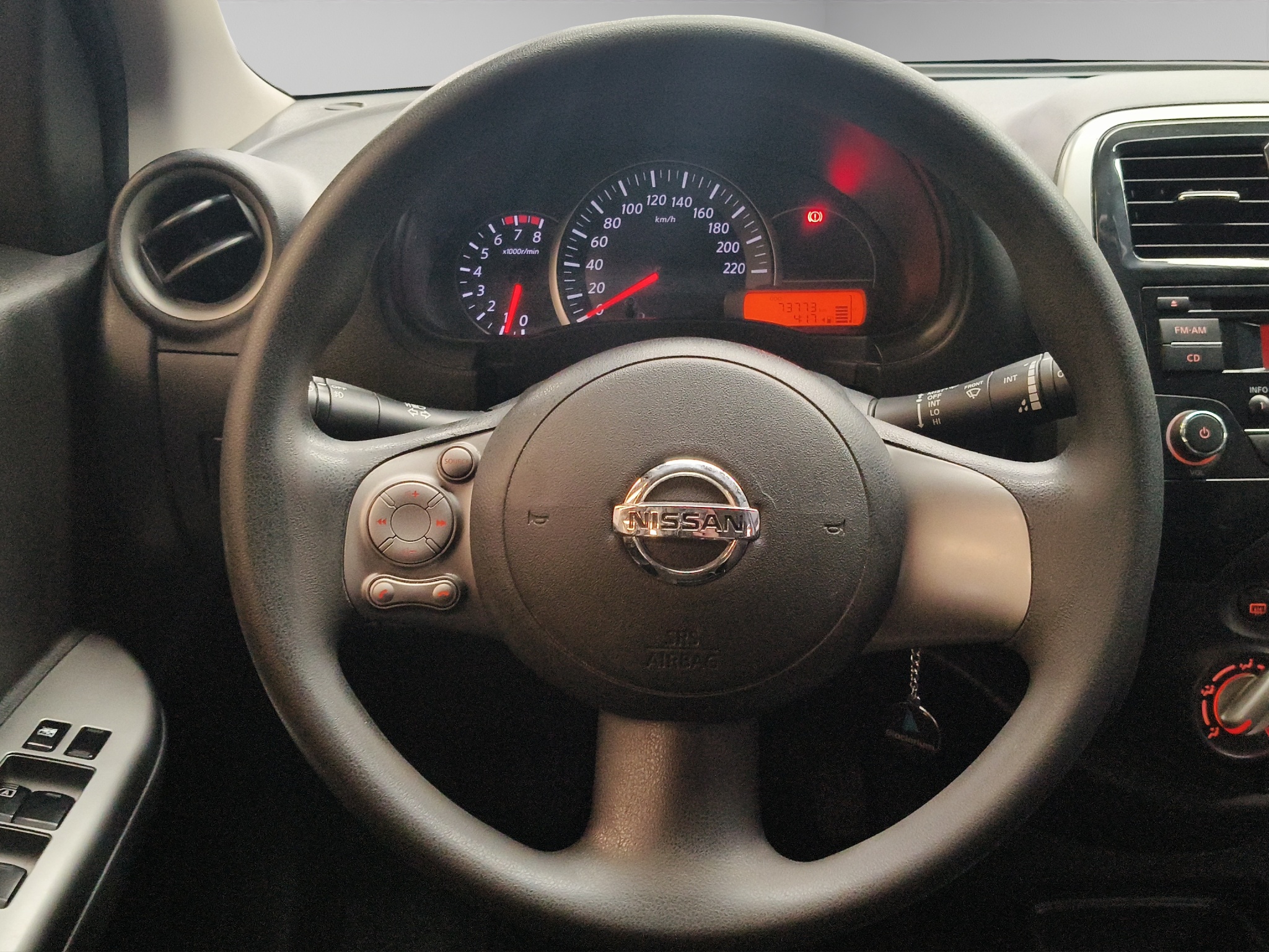 Nissan March 5 pts. HB Advance y DUO, TM5, a/ac., VE, CD, BA, ABS, RA-15 2018