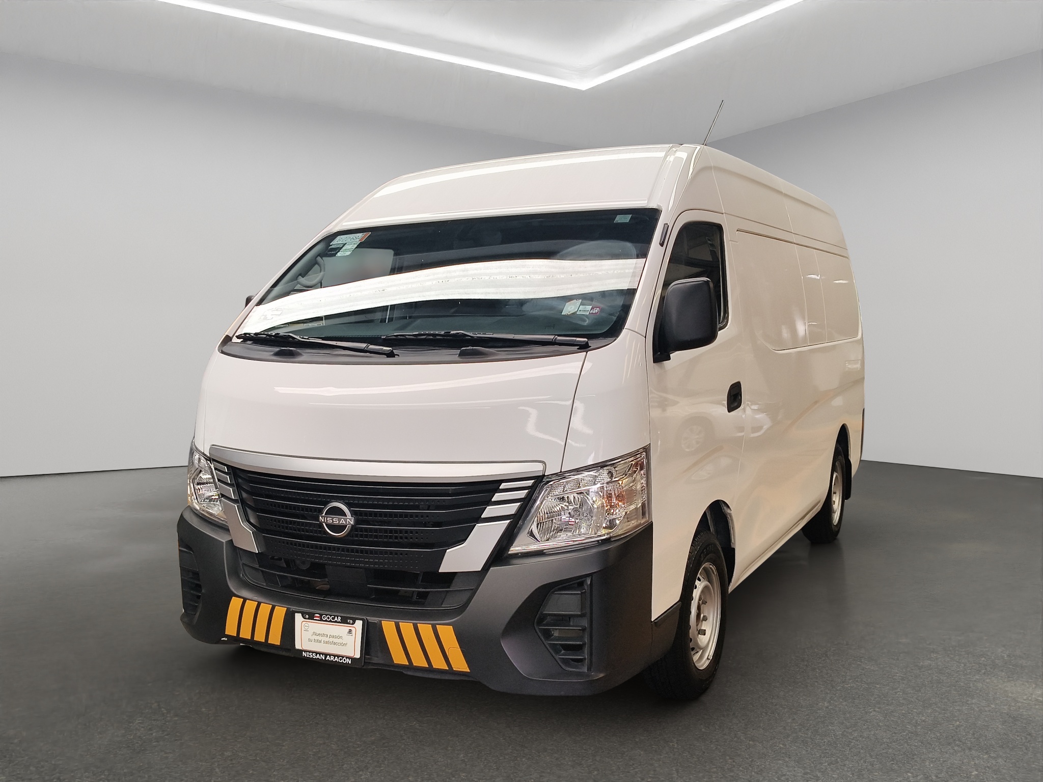 Nissan   Urvan Panel 2024