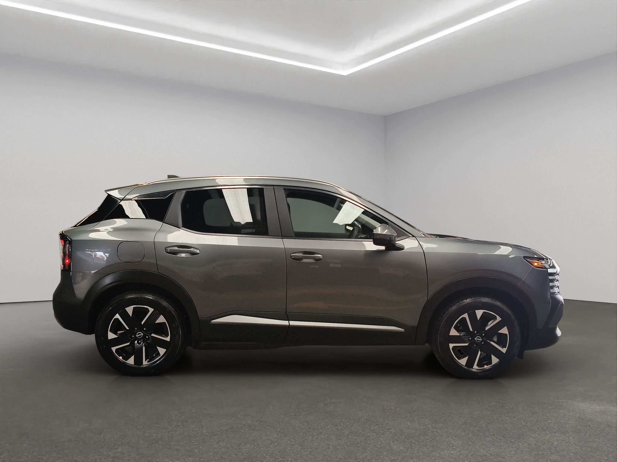 Nissan Kicks 5 pts. Advance, 2.0l, TA, RA-17 (línea nueva) 2025