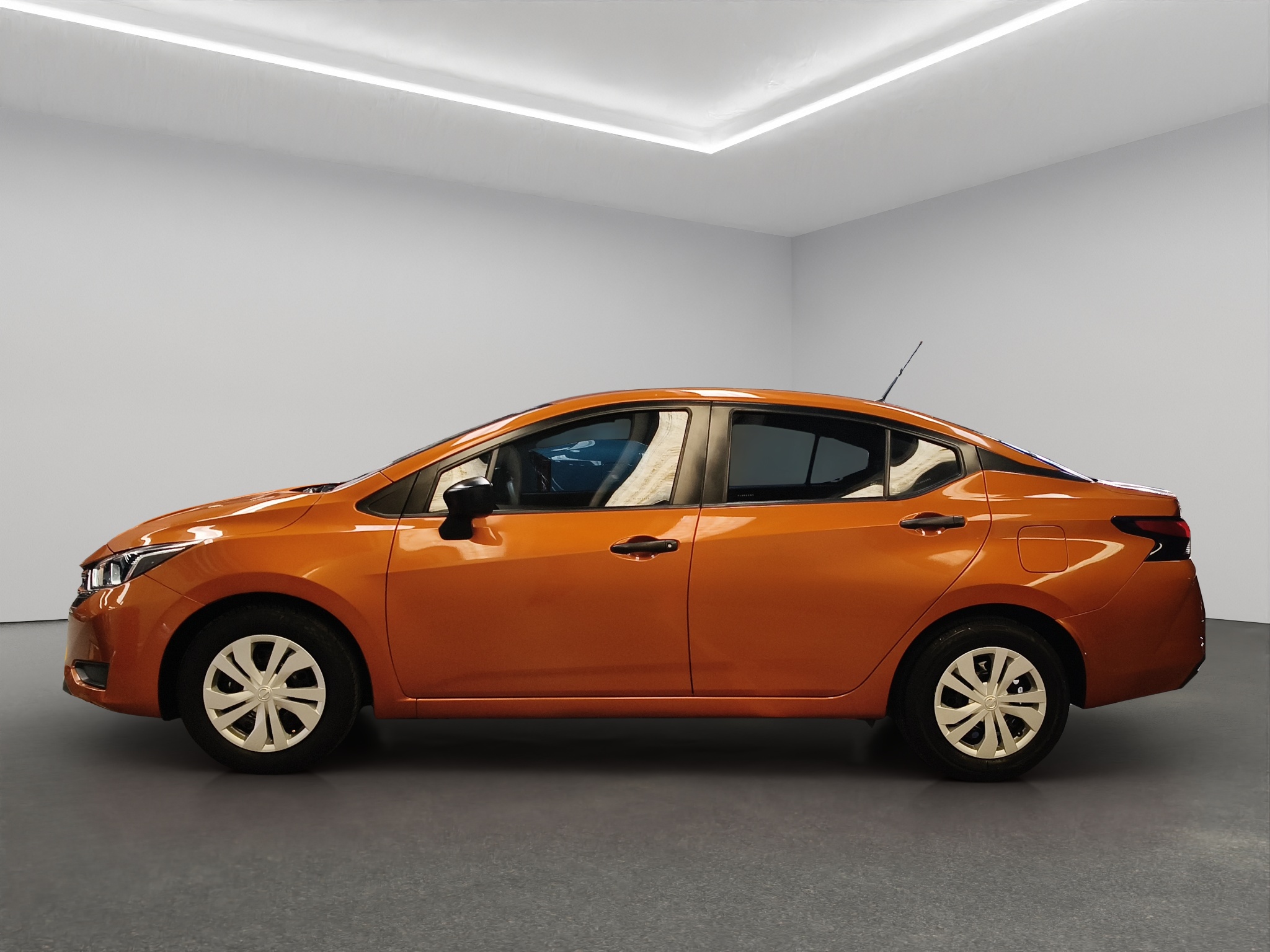 Nissan Versa 4 pts. Sense, TM5, a/ac., R-15 2024
