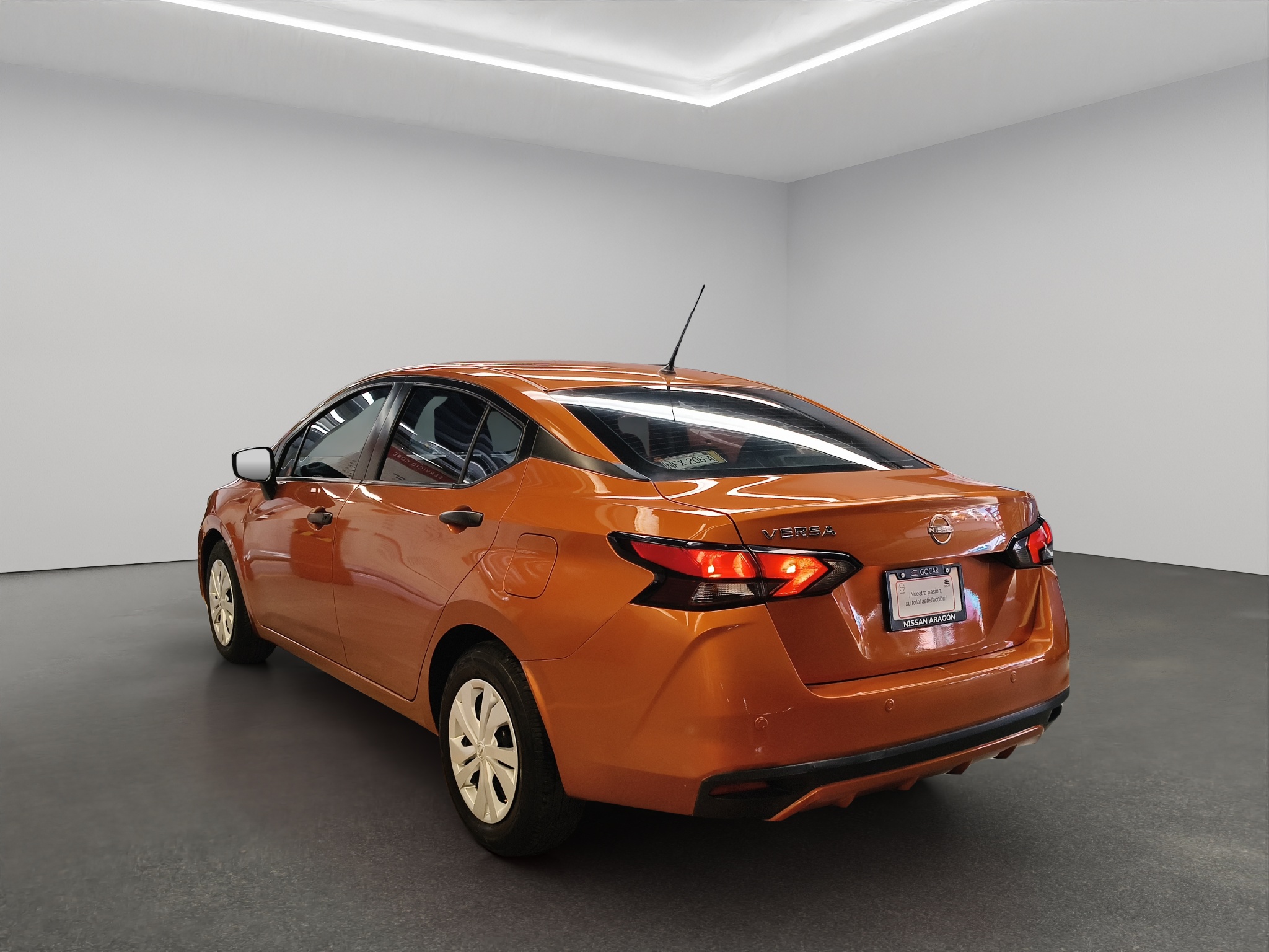 Nissan Versa 4 pts. Sense, TM5, a/ac., R-15 2024