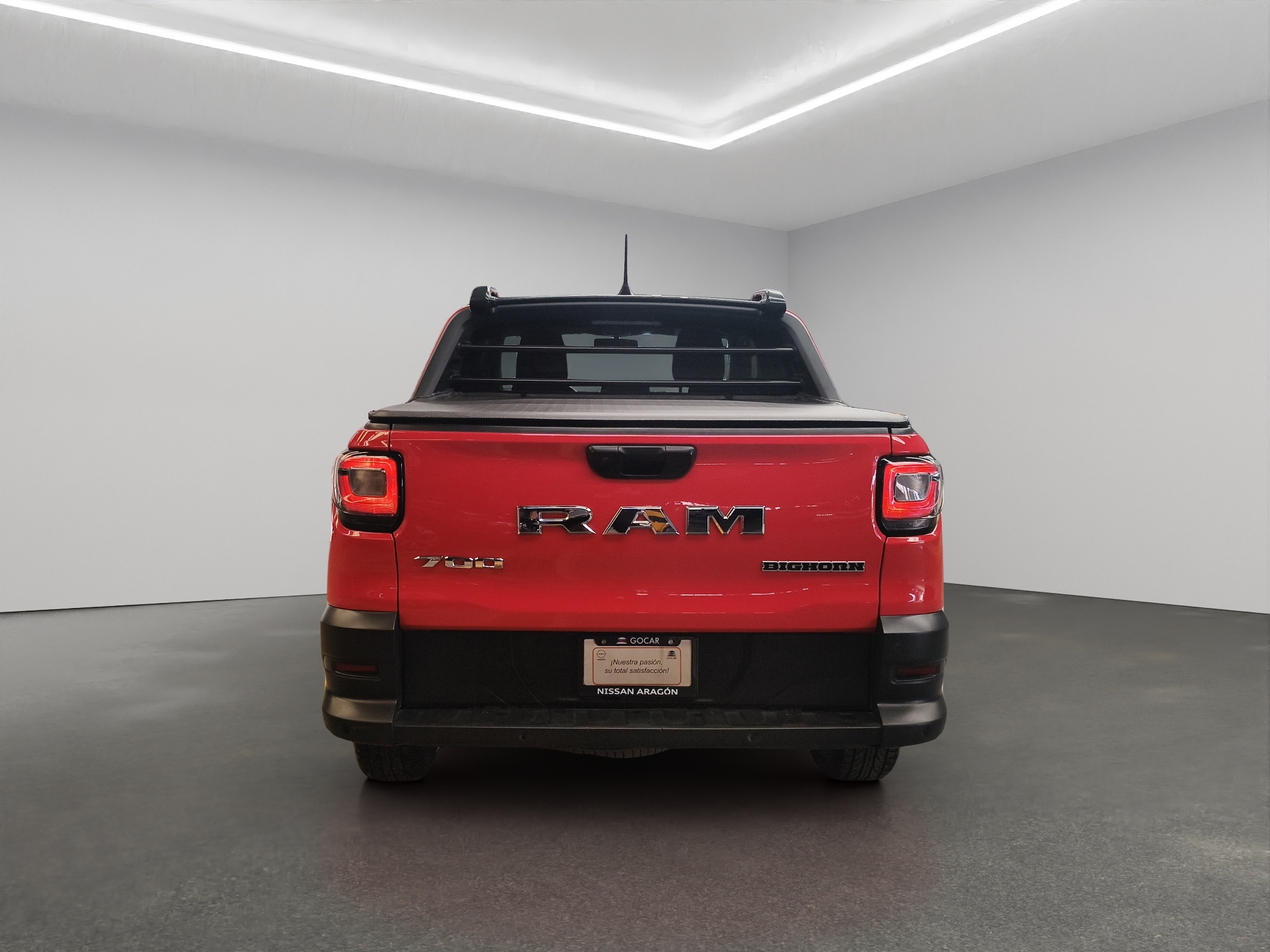 Dodge Comerciales Ram 700 Pick-Up 4 pts. Bighorn, Doble Cab., TM5, a/ac., f. niebla, RA-15 2023