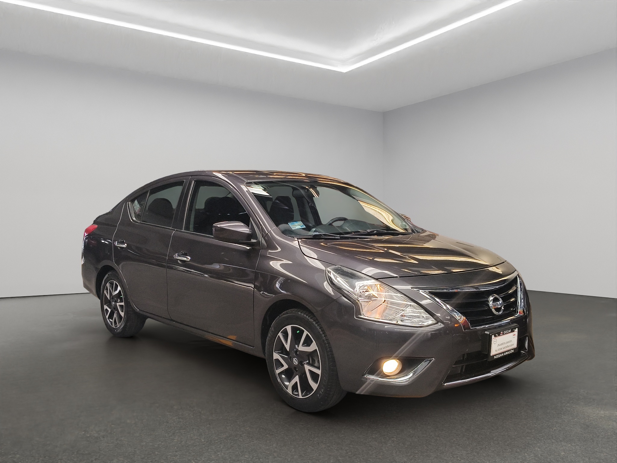 Nissan Versa 4 pts. Advance, TA, a/ac., VE, f. niebla, RA-16 (línea anterior) 2019